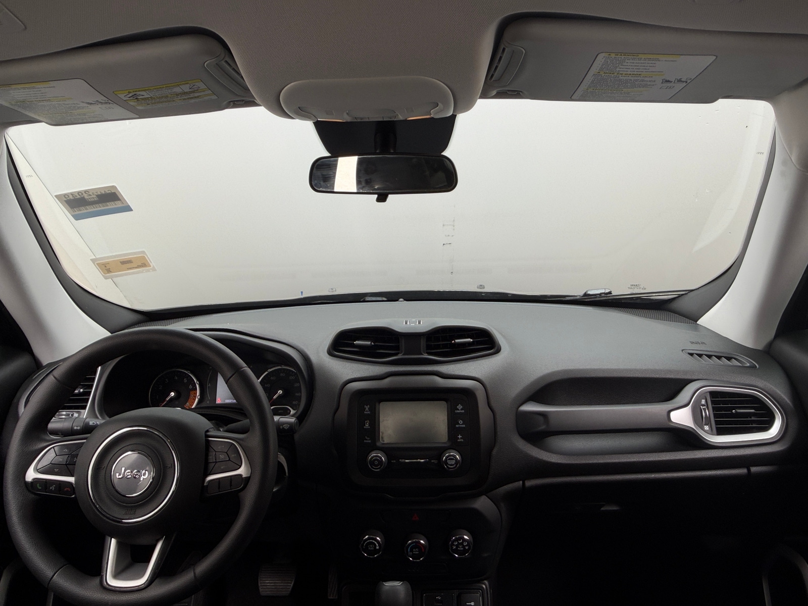 Thumbnail: 2019 Jeep Renegade - 3