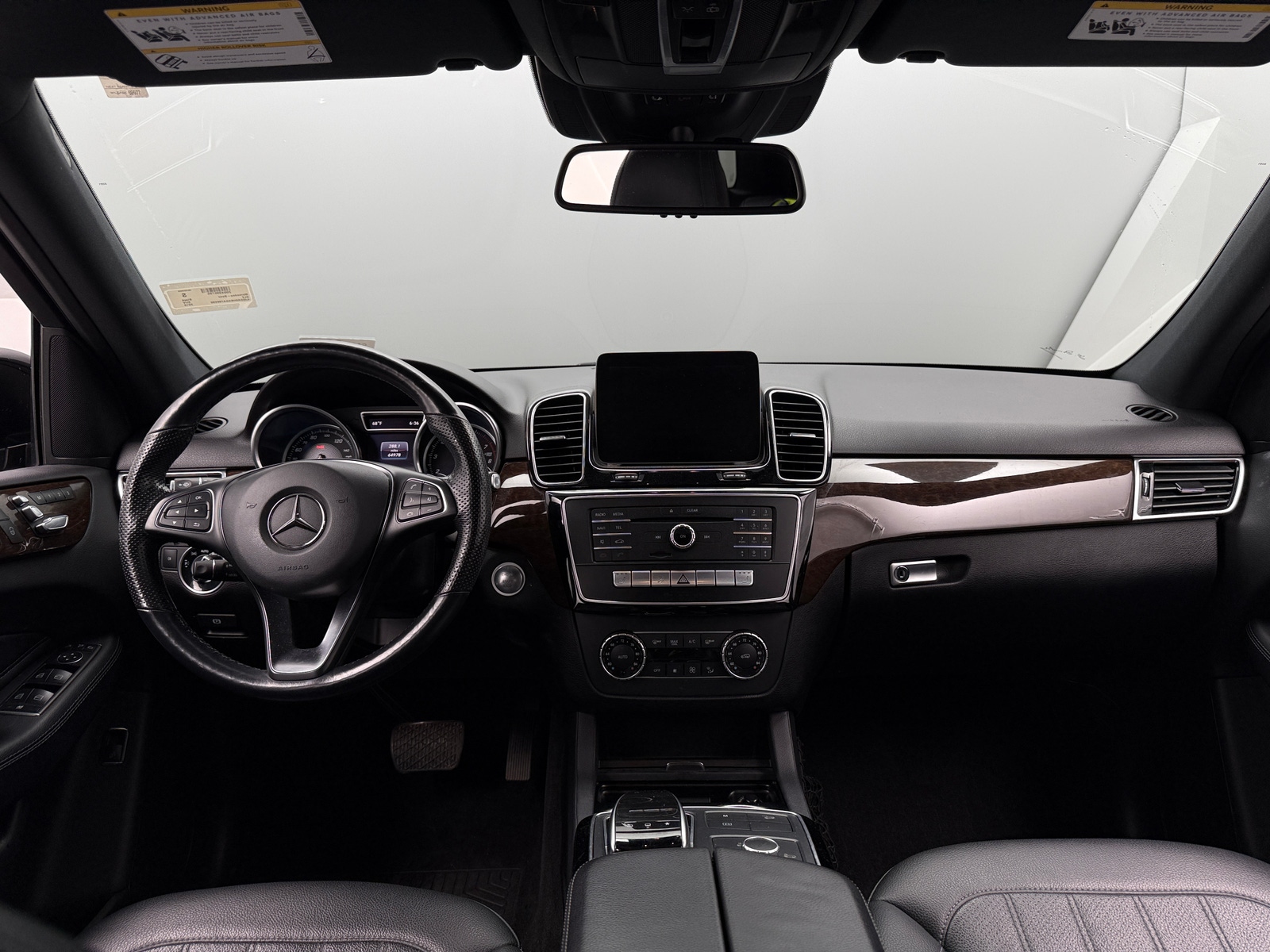 Thumbnail: 2016 Mercedes-Benz GLE - 2
