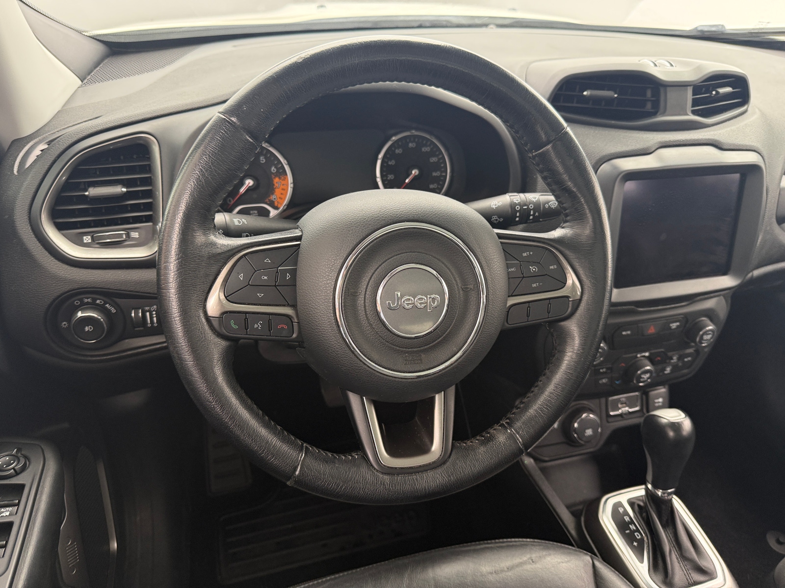 Thumbnail: 2018 Jeep Renegade - 4