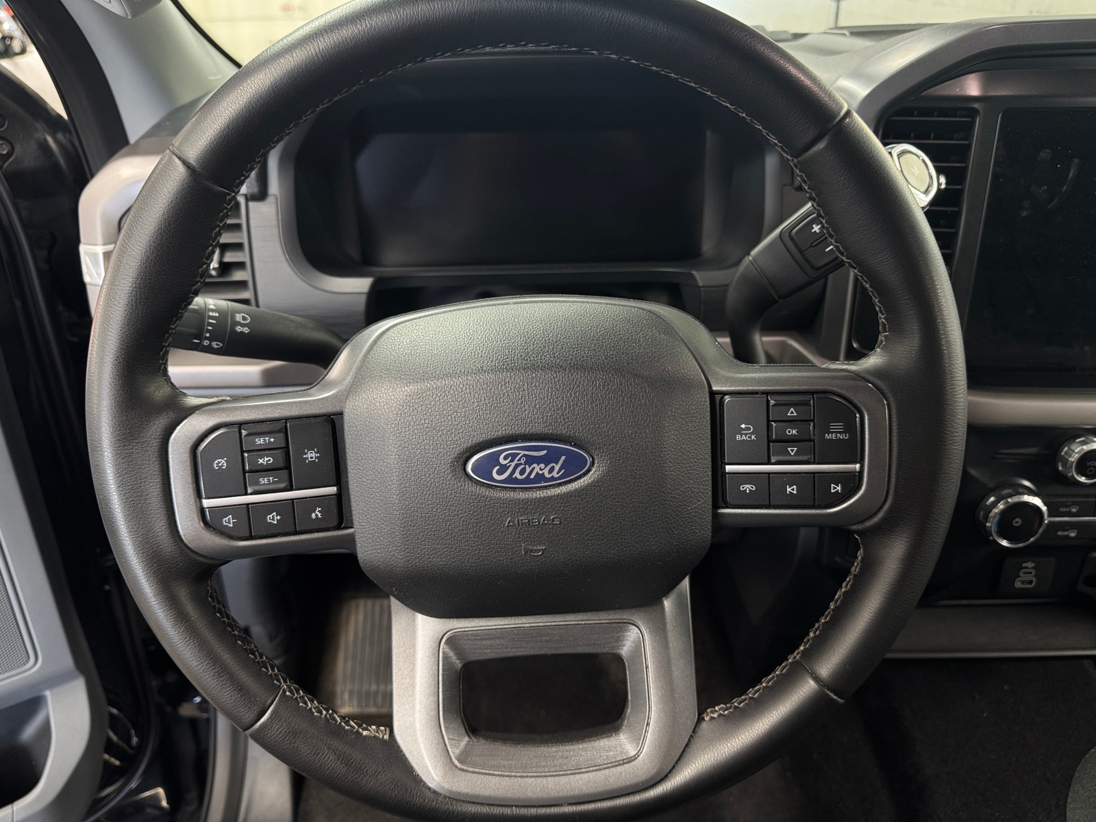 Thumbnail: 2025 Ford Econoline - 5