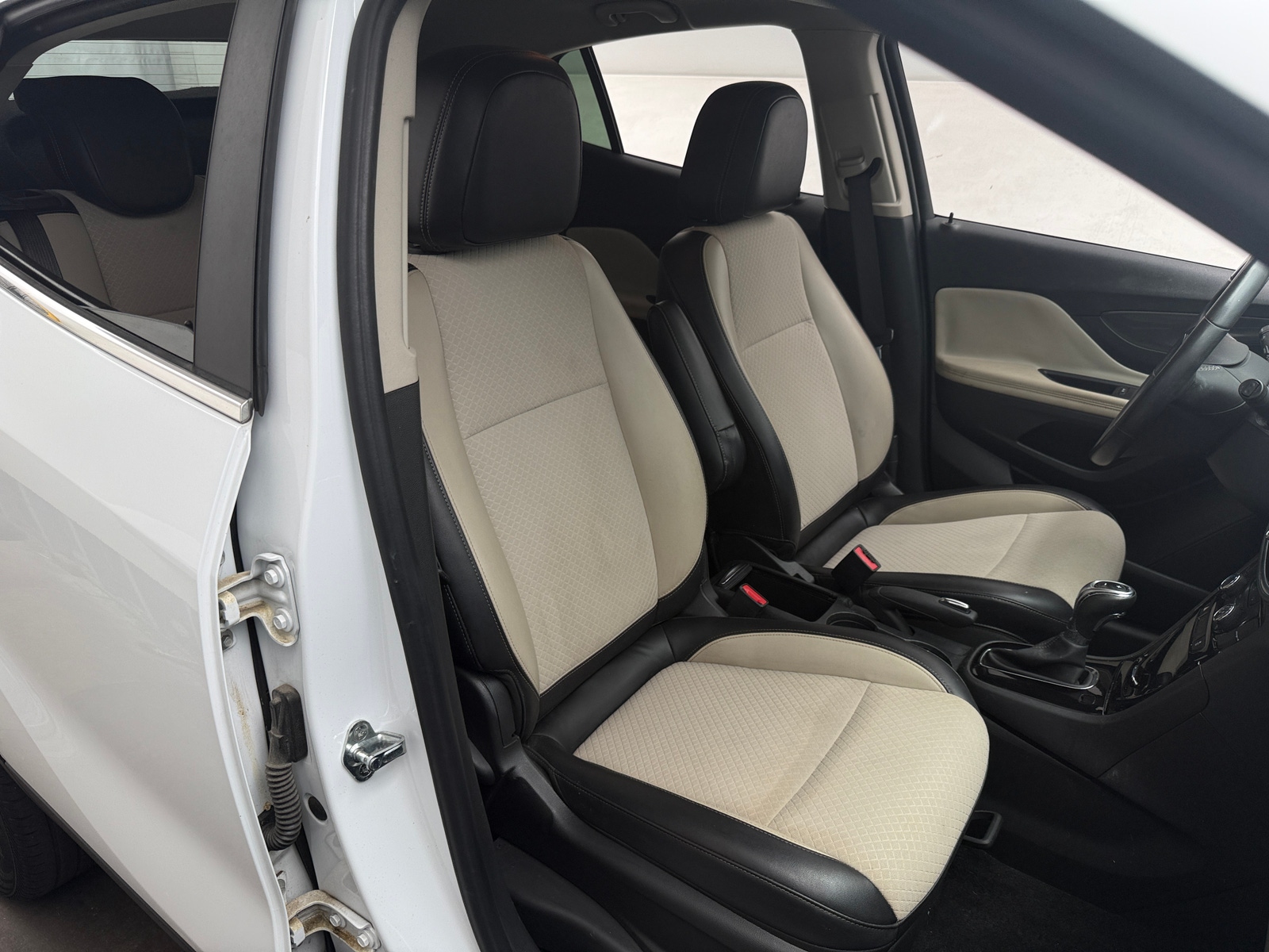 Thumbnail: 2021 Buick Encore - 2