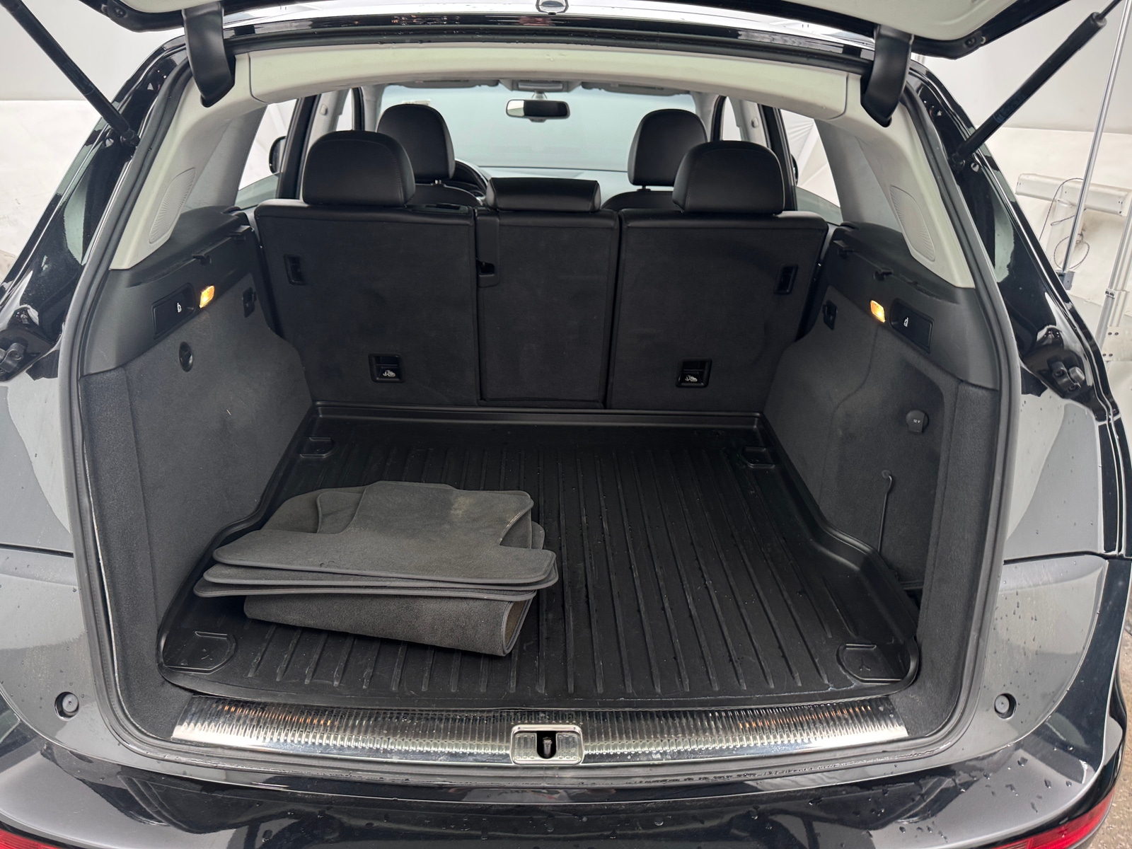 Thumbnail: 2013 Audi Q5 - 6