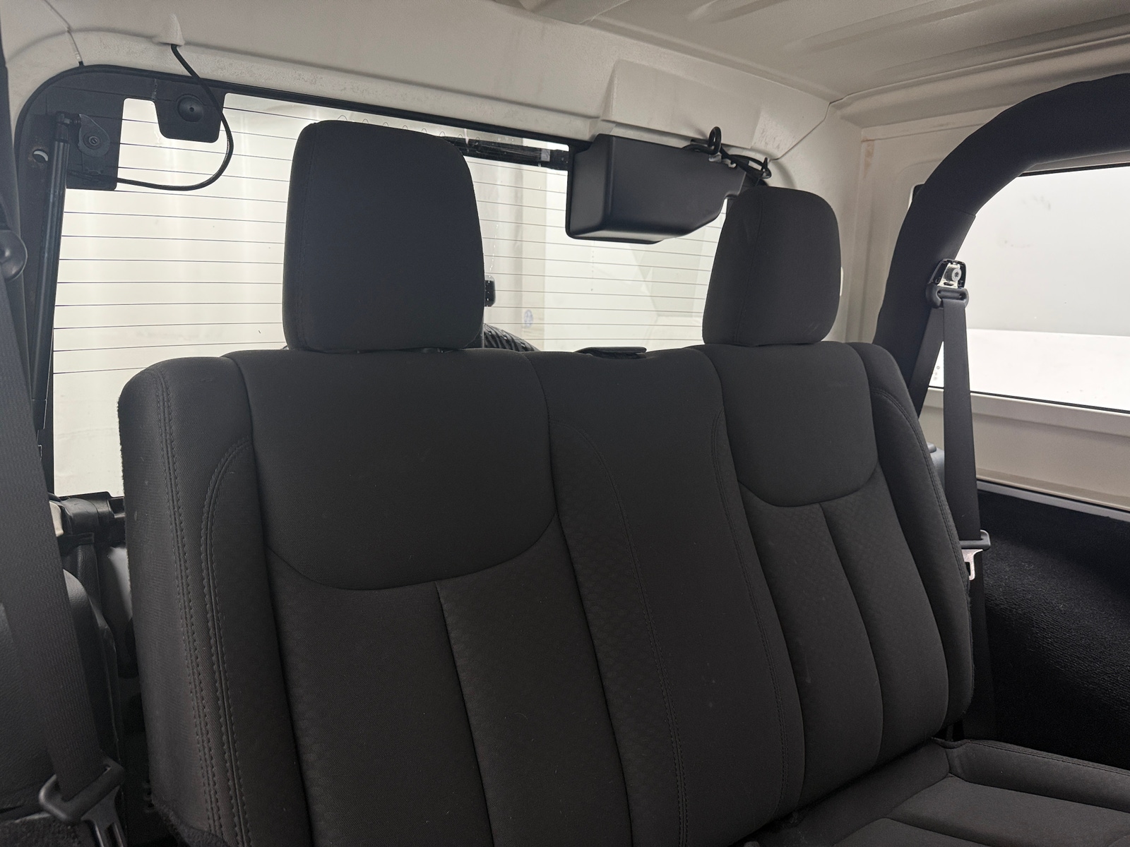 Thumbnail: 2017 Jeep Wrangler - 6