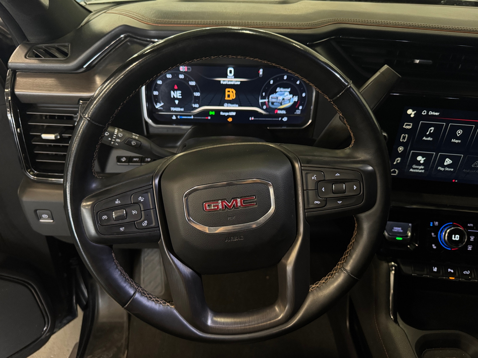 Thumbnail: 2024 GMC Sierra 2500 - 4