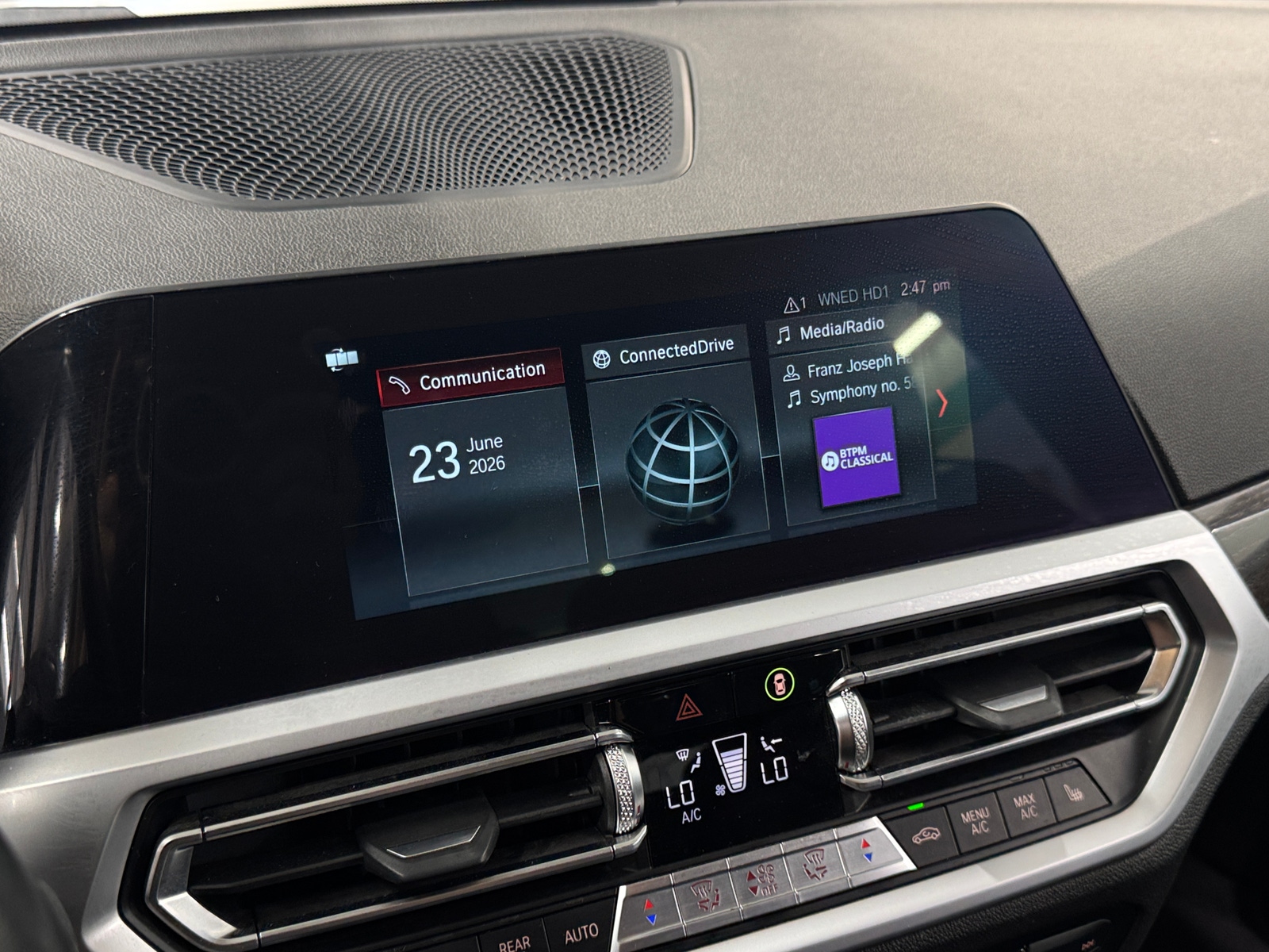 Thumbnail: 2019 BMW 3 Series - 3