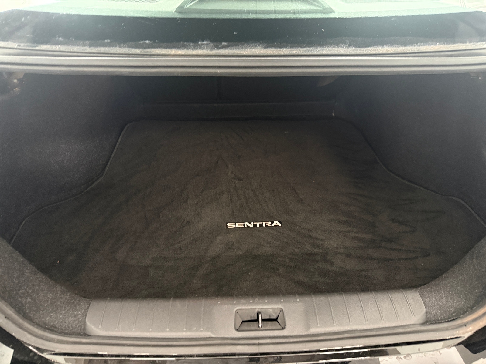 Thumbnail: 2020 Nissan Sentra - 7