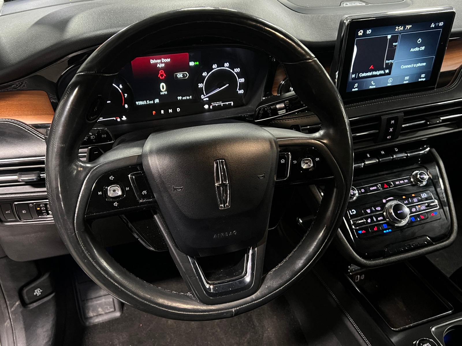 Thumbnail: 2020 Lincoln Corsair - 4