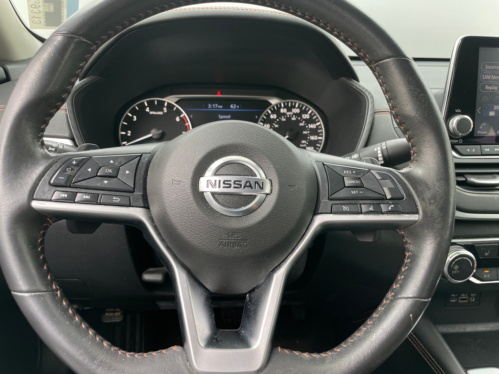 Thumbnail: 2022 Nissan Altima - 5