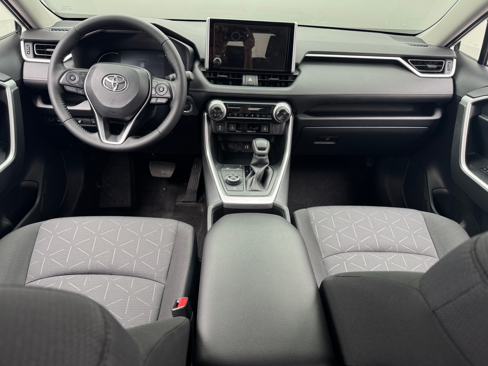 Thumbnail: 2025 Toyota RAV4 - 3