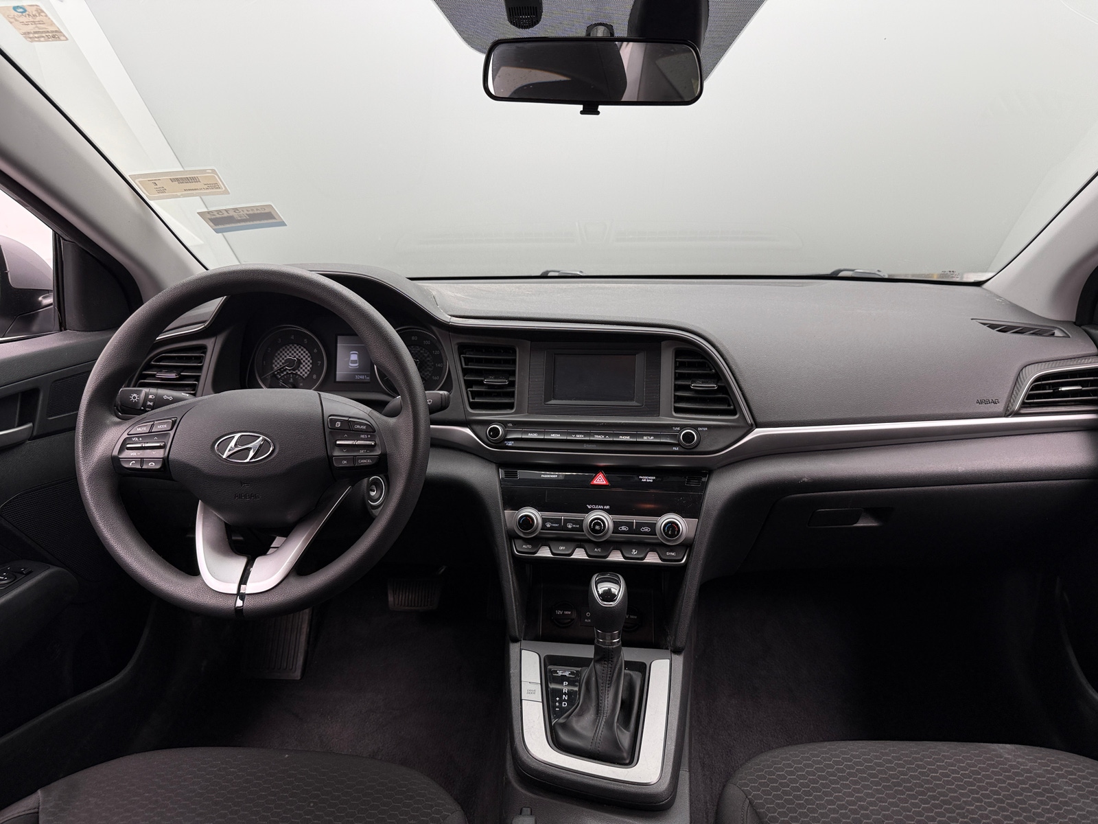 Thumbnail: 2020 Hyundai Elantra - 3