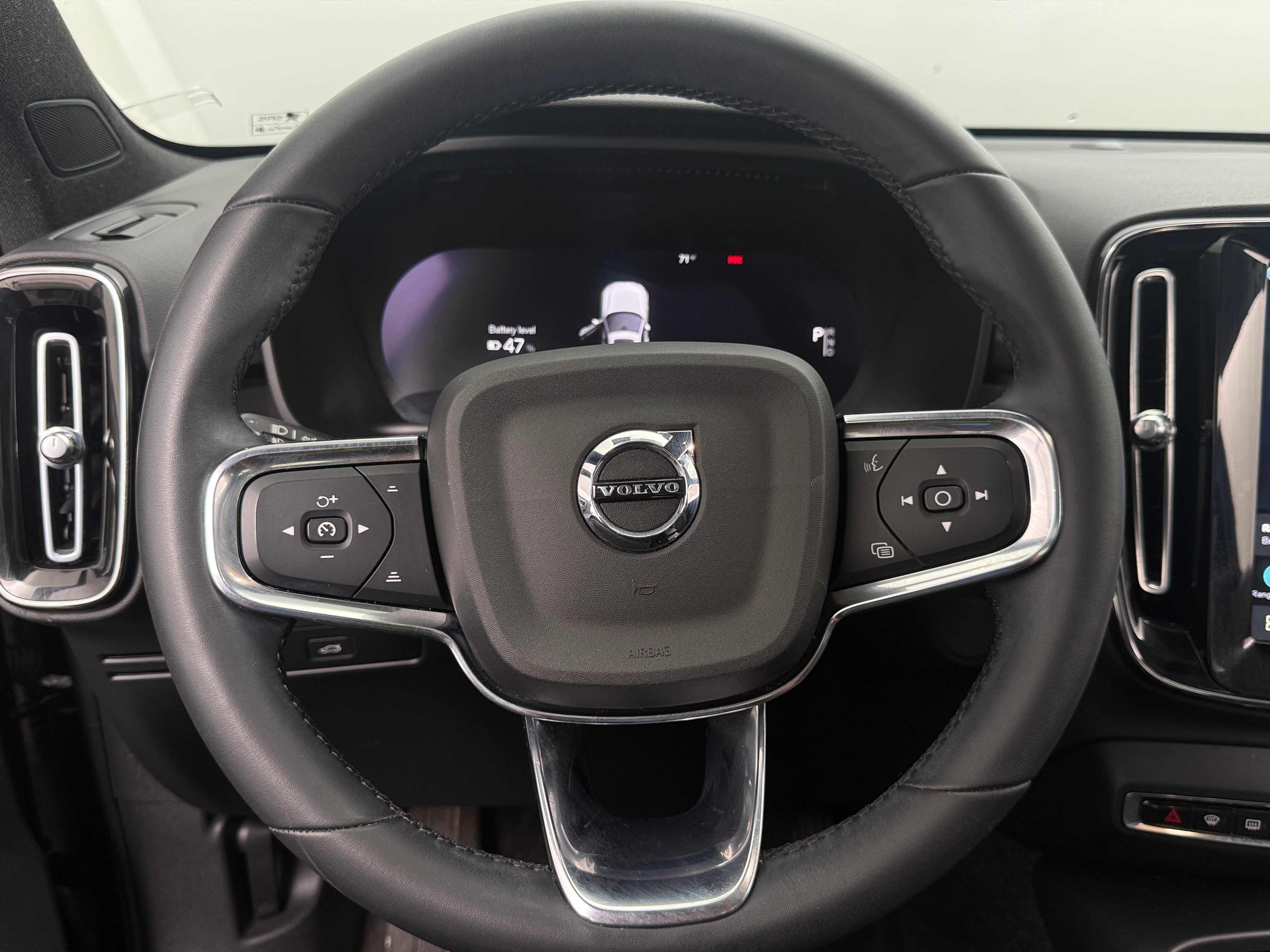 Used 2023 Volvo XC40 Plus with VIN YV4ED3UL5P2979655 for sale in Oak Creek, WI