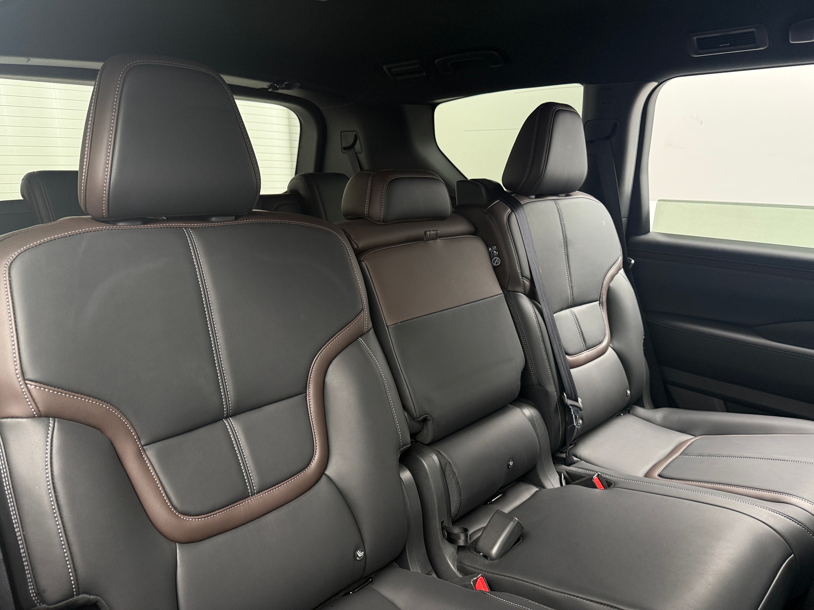 Thumbnail: 2025 Nissan Armada - 6