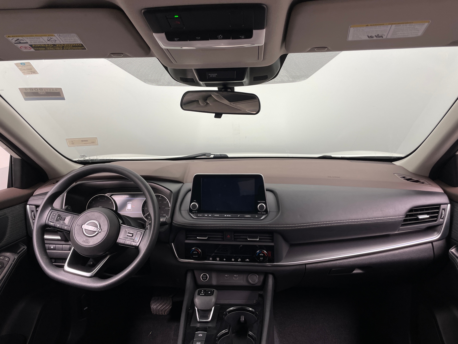 Thumbnail: 2023 Nissan Rogue - 3
