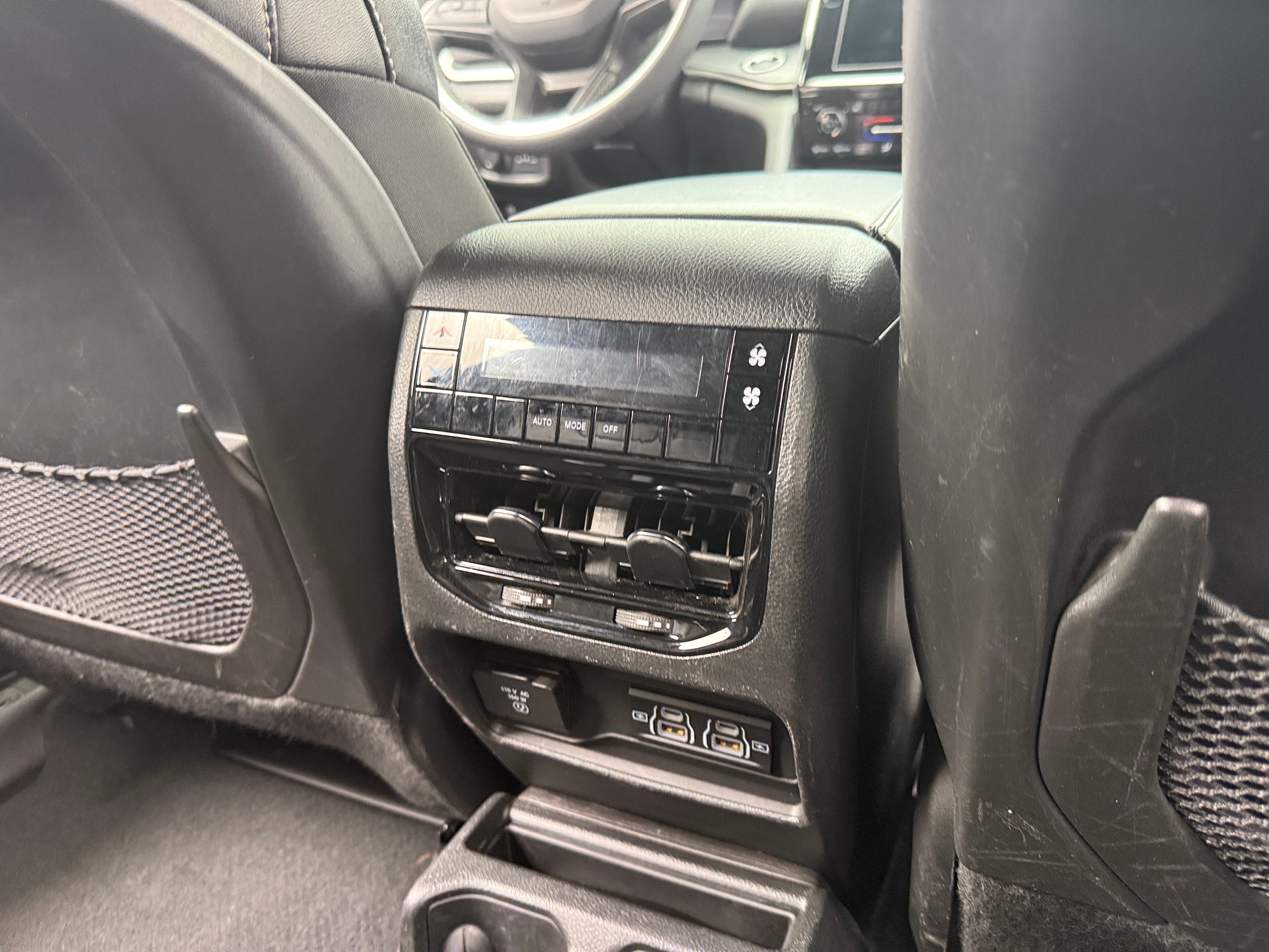 2023 Jeep Grand Cherokee L