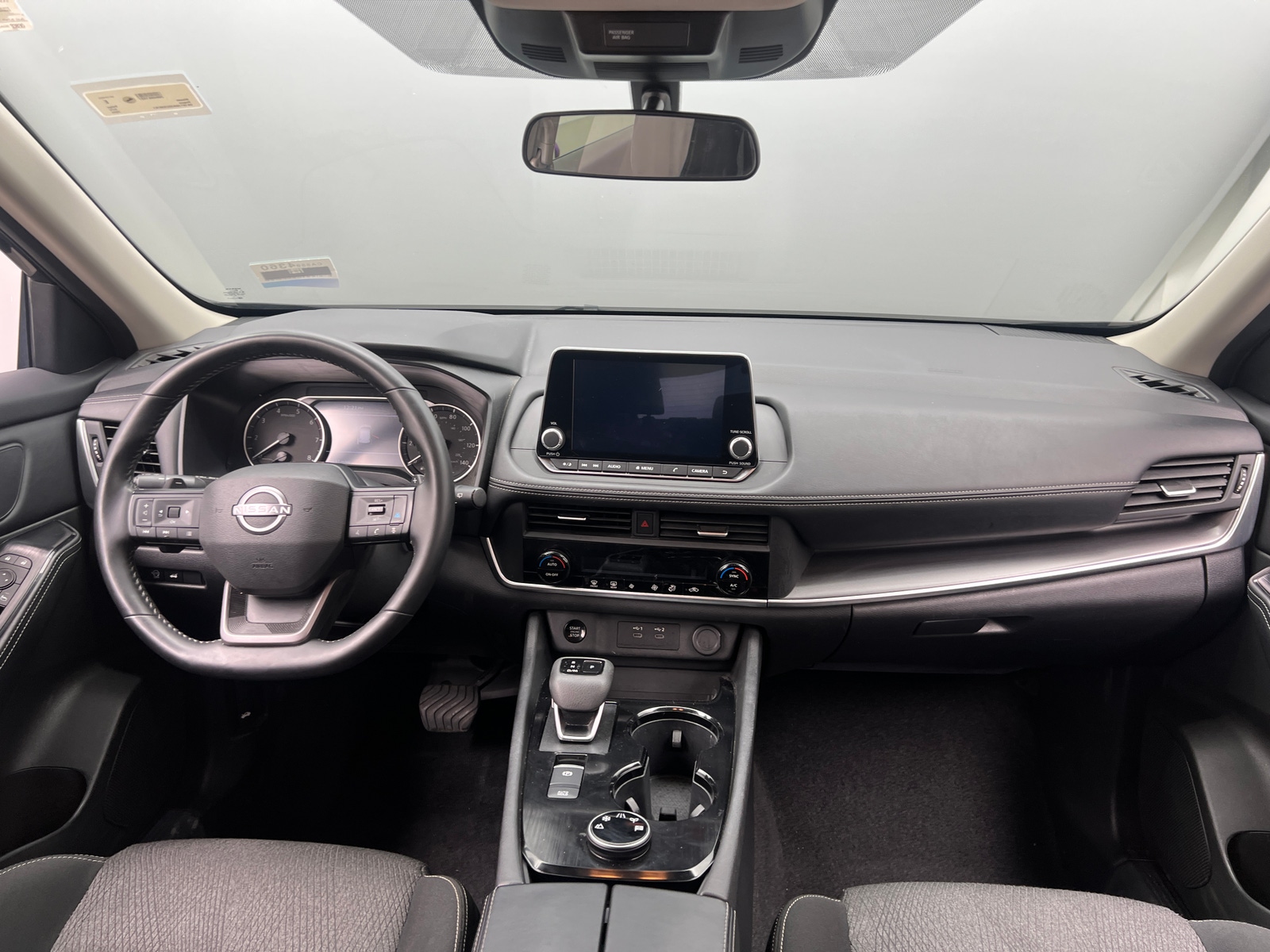Thumbnail: 2025 Nissan Rogue - 3