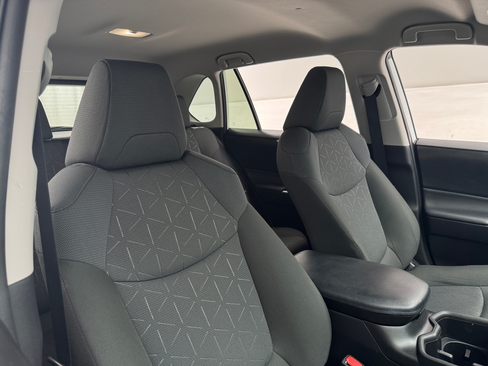 Thumbnail: 2022 Toyota RAV4 - 2
