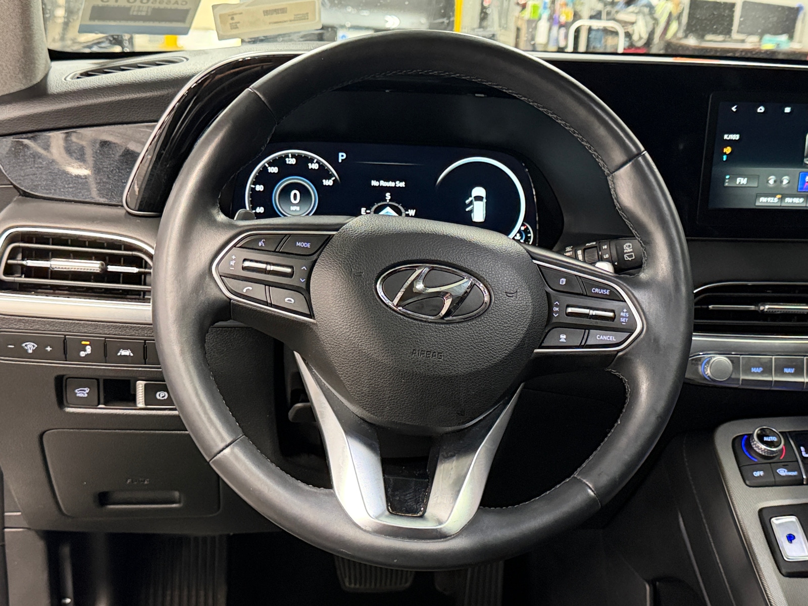 Thumbnail: 2022 Hyundai Palisade - 4