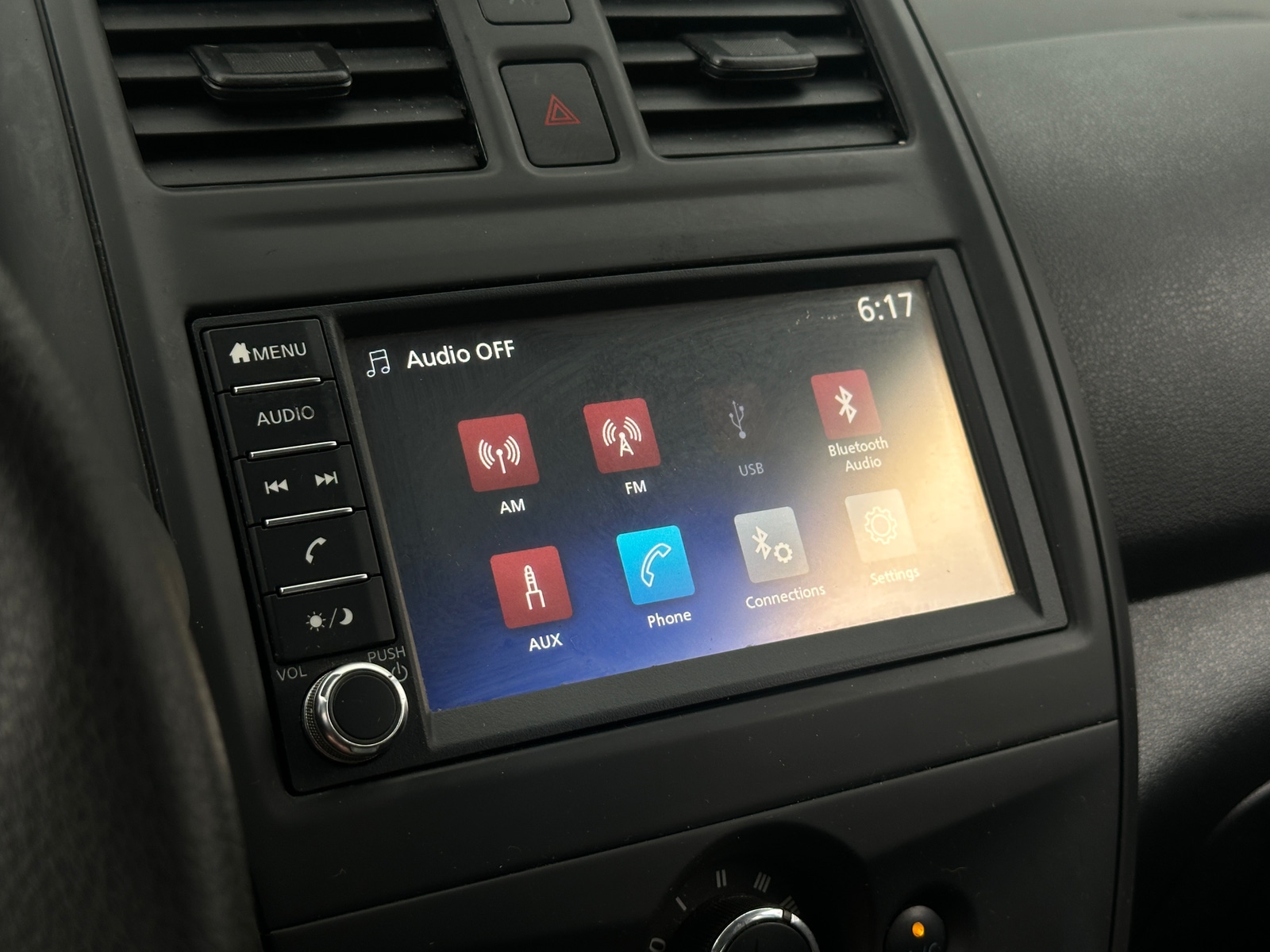 Thumbnail: 2019 Nissan Versa - 4