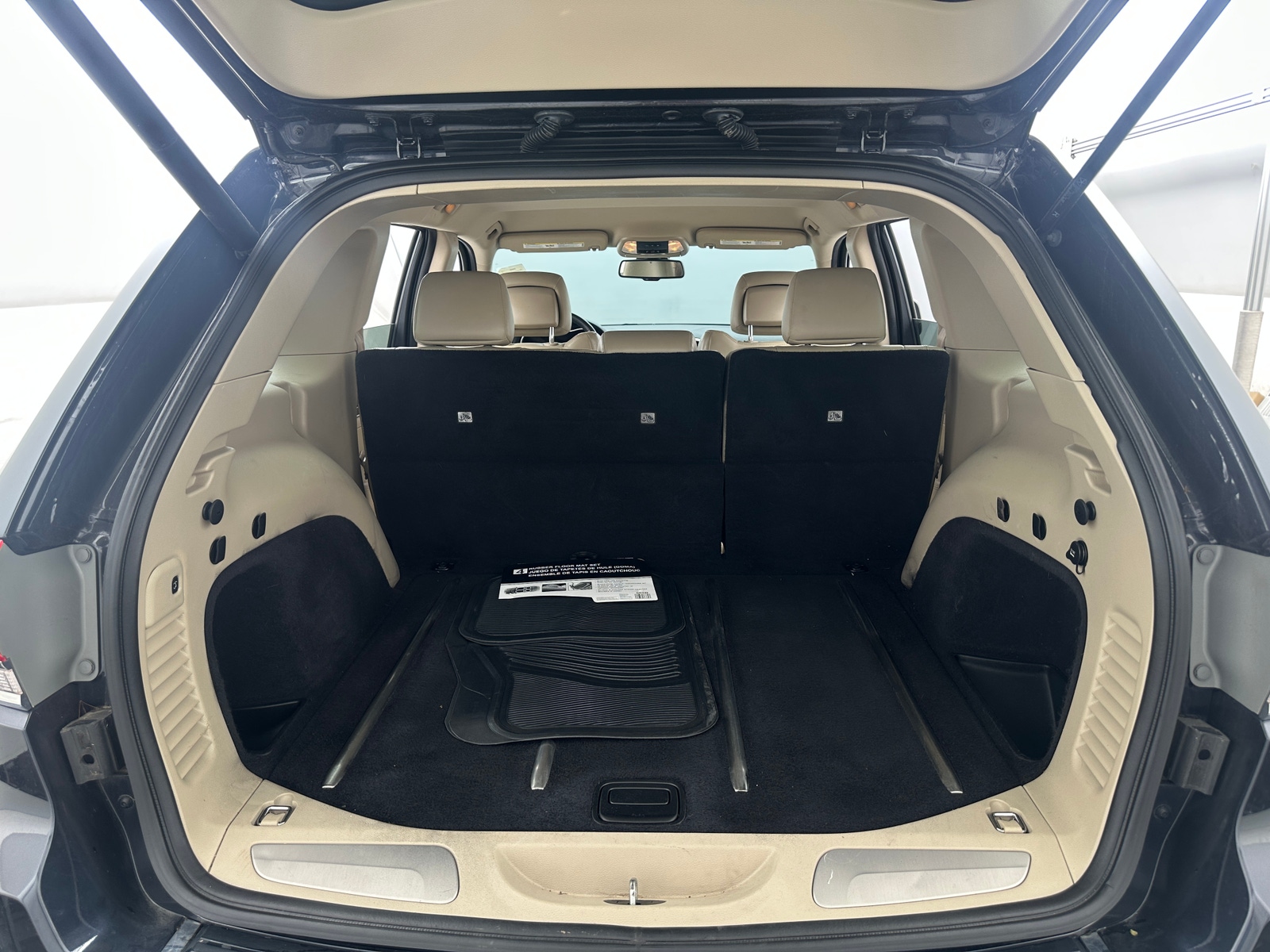 Thumbnail: 2015 Jeep Grand Cherokee - 6