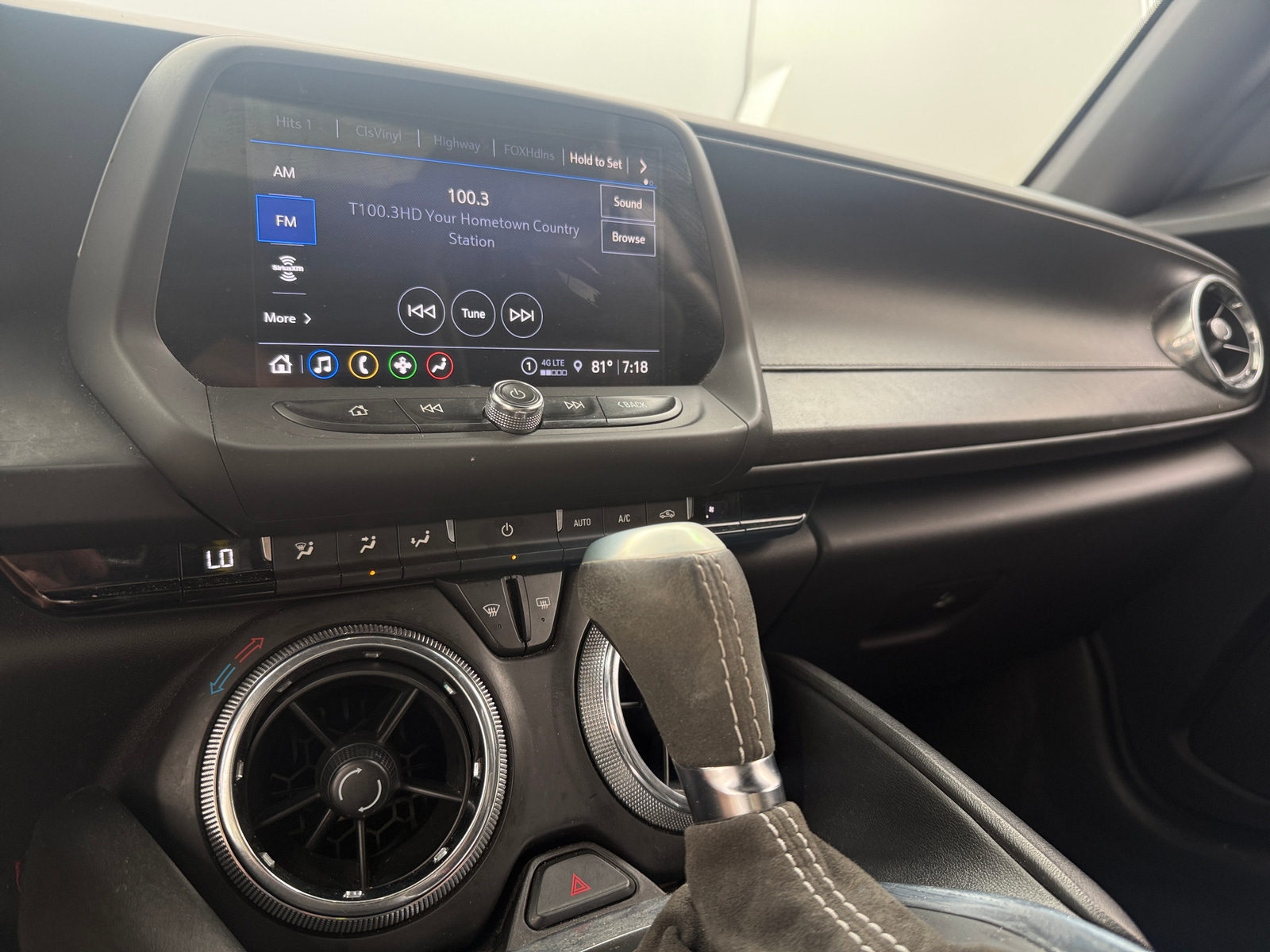 Thumbnail: 2021 Chevrolet Camaro - 3