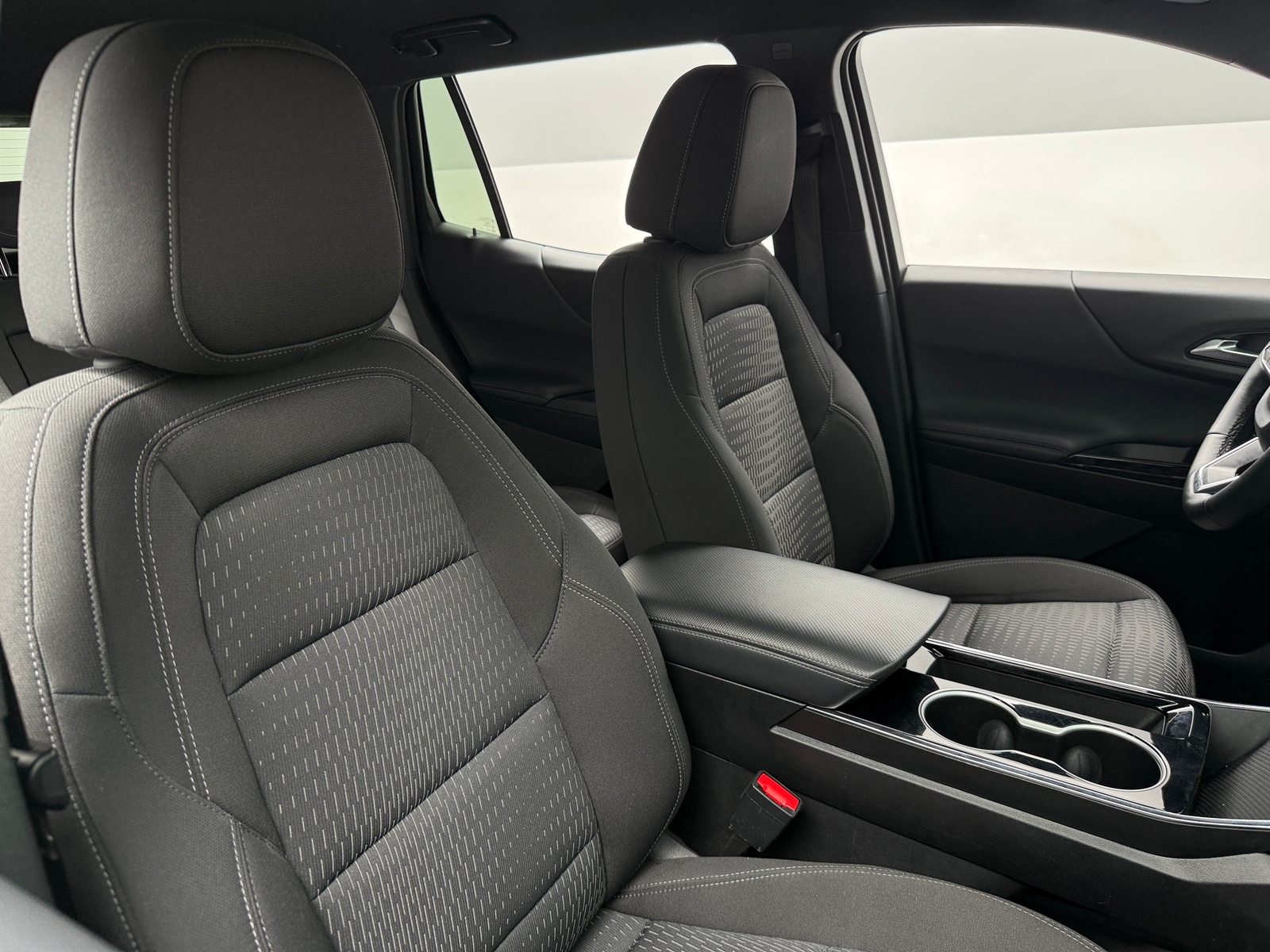 Thumbnail: 2025 Chevrolet Equinox - 2