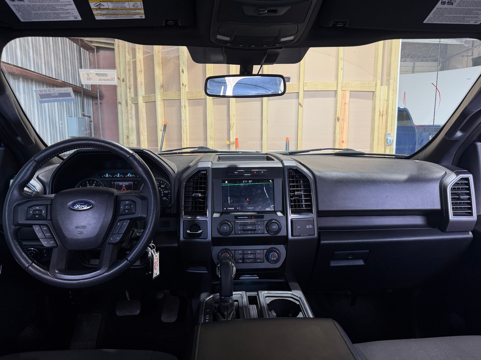 Thumbnail: 2019 Ford Econoline - 3