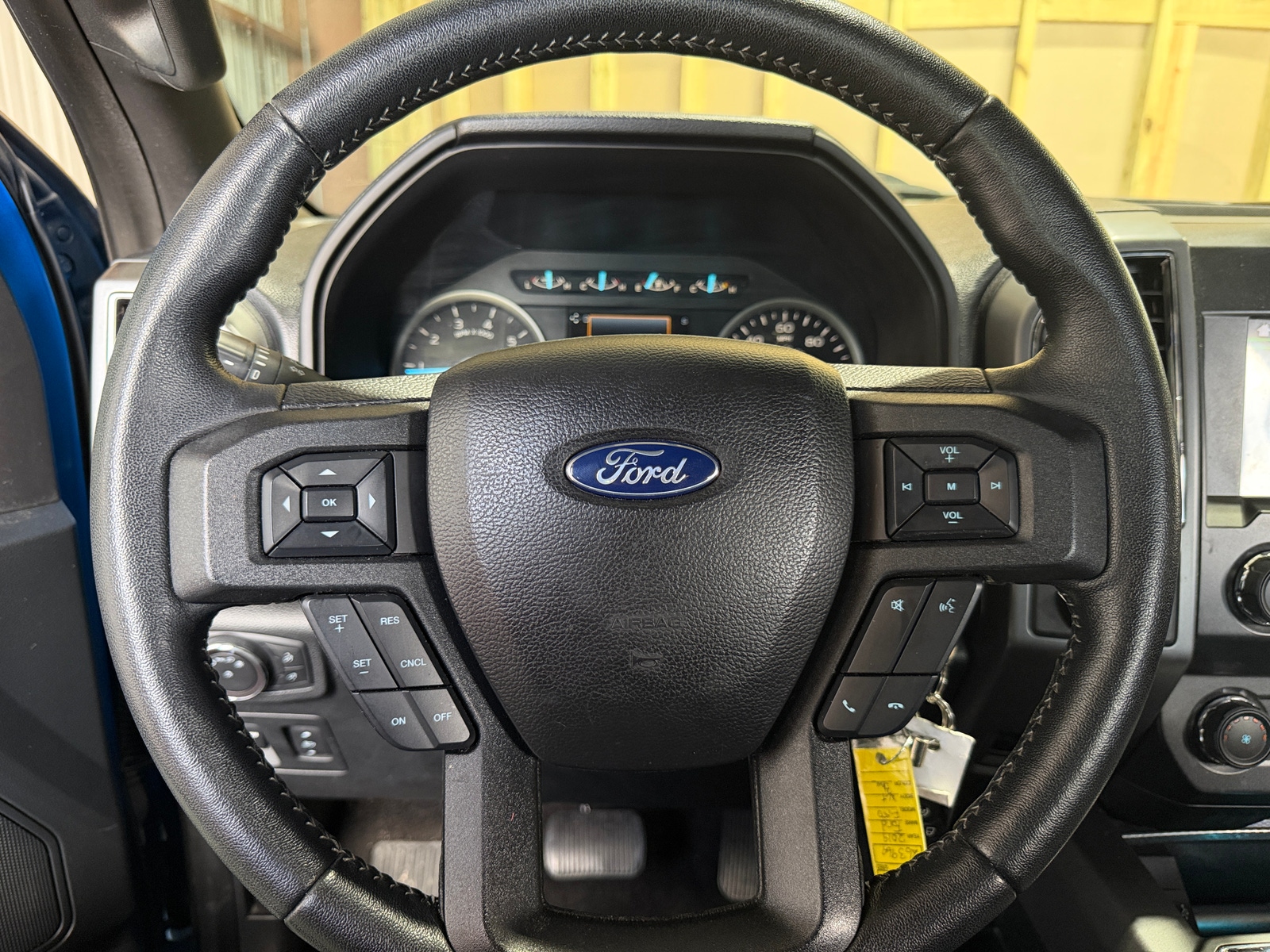 Thumbnail: 2019 Ford Econoline - 5