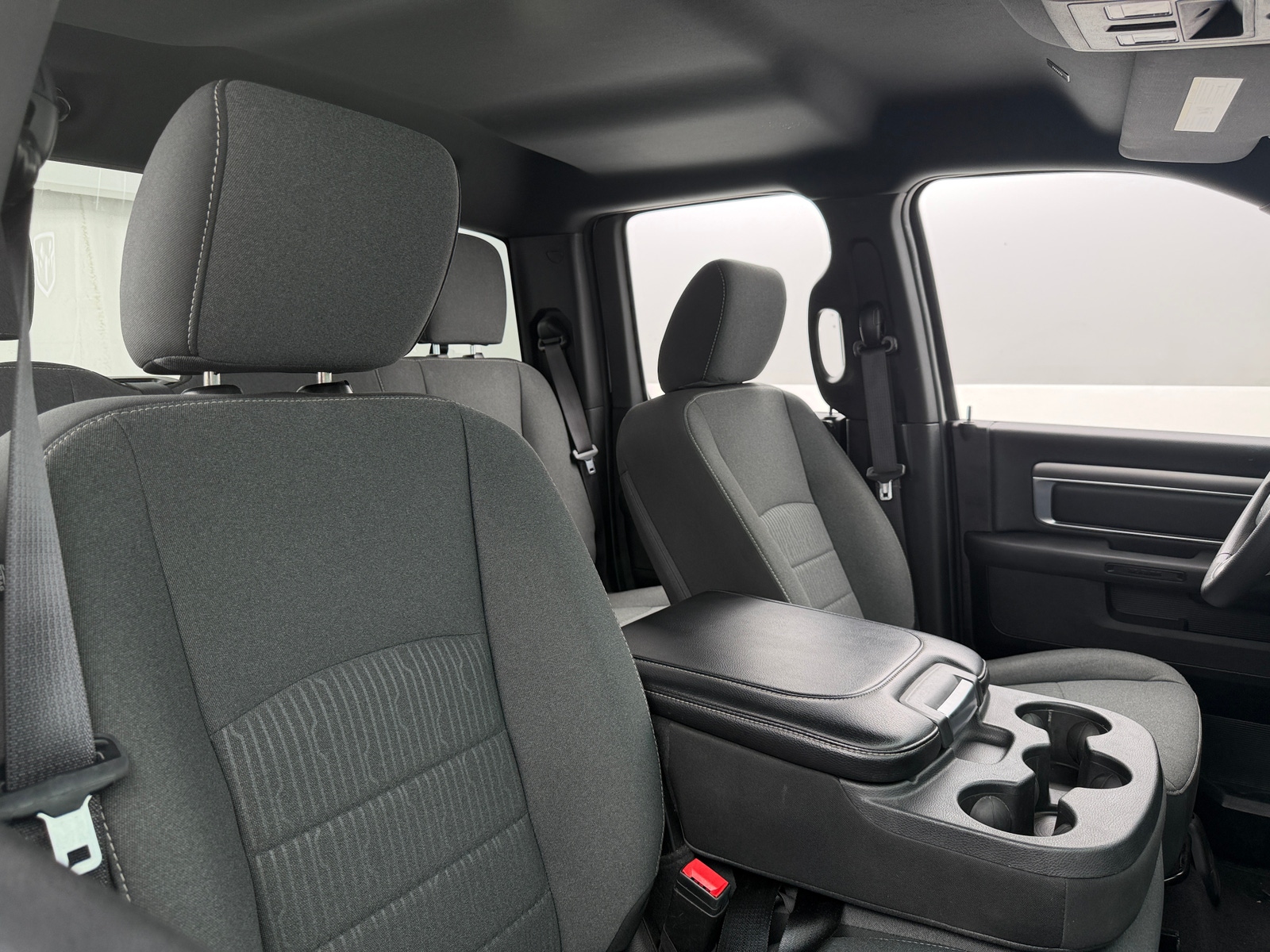 Thumbnail: 2022 RAM 1500 Classic - 2