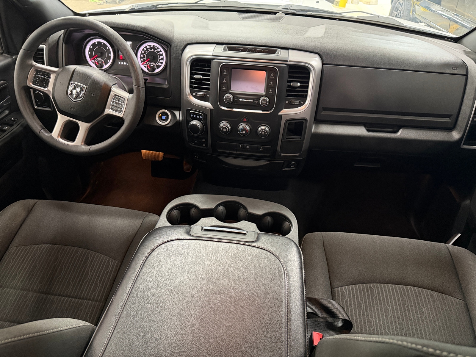 Thumbnail: 2022 RAM 1500 Classic - 3
