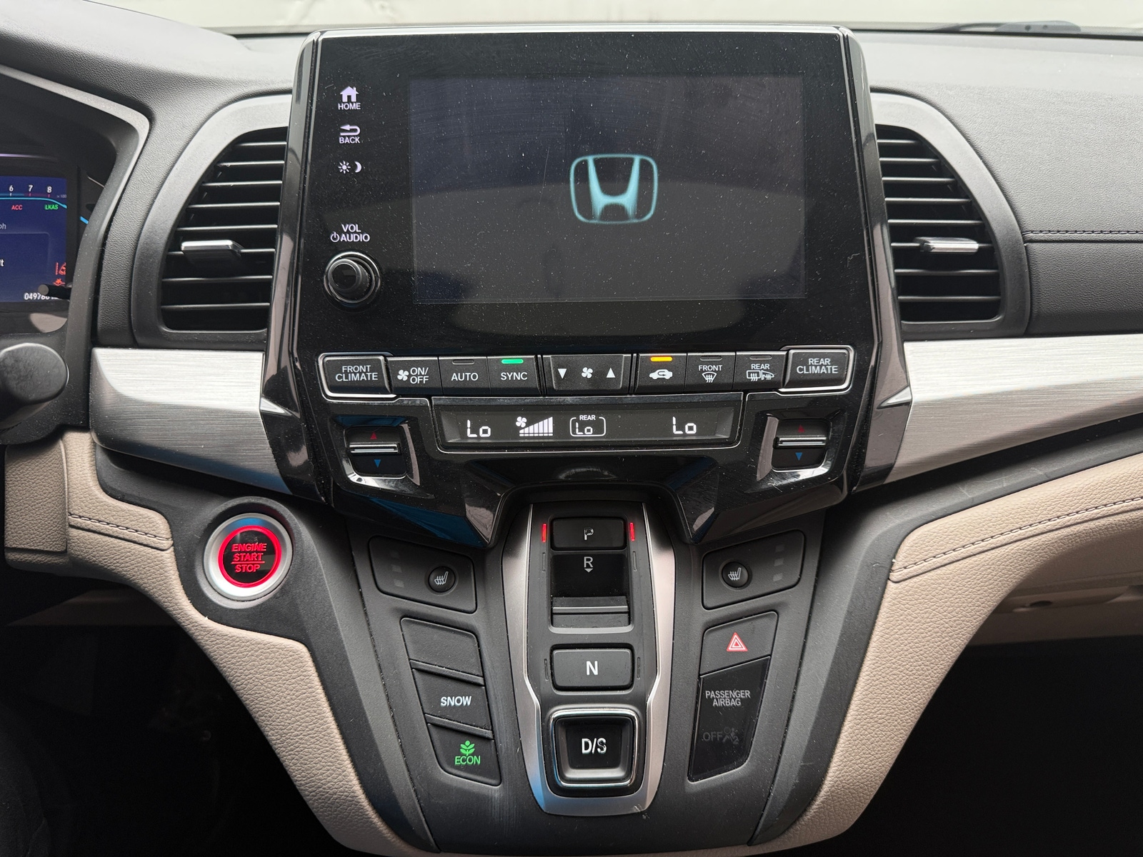 Thumbnail: 2019 Honda Odyssey - 3