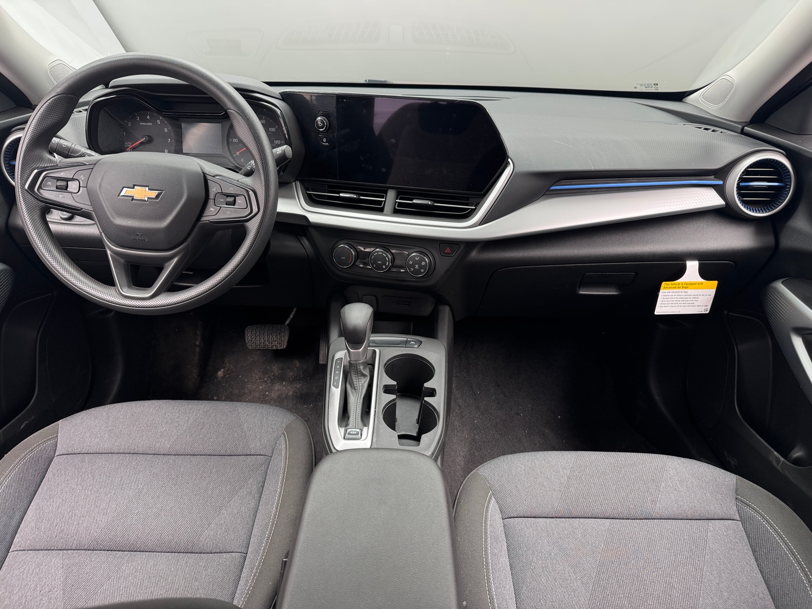 Thumbnail: 2024 Chevrolet Trax - 3