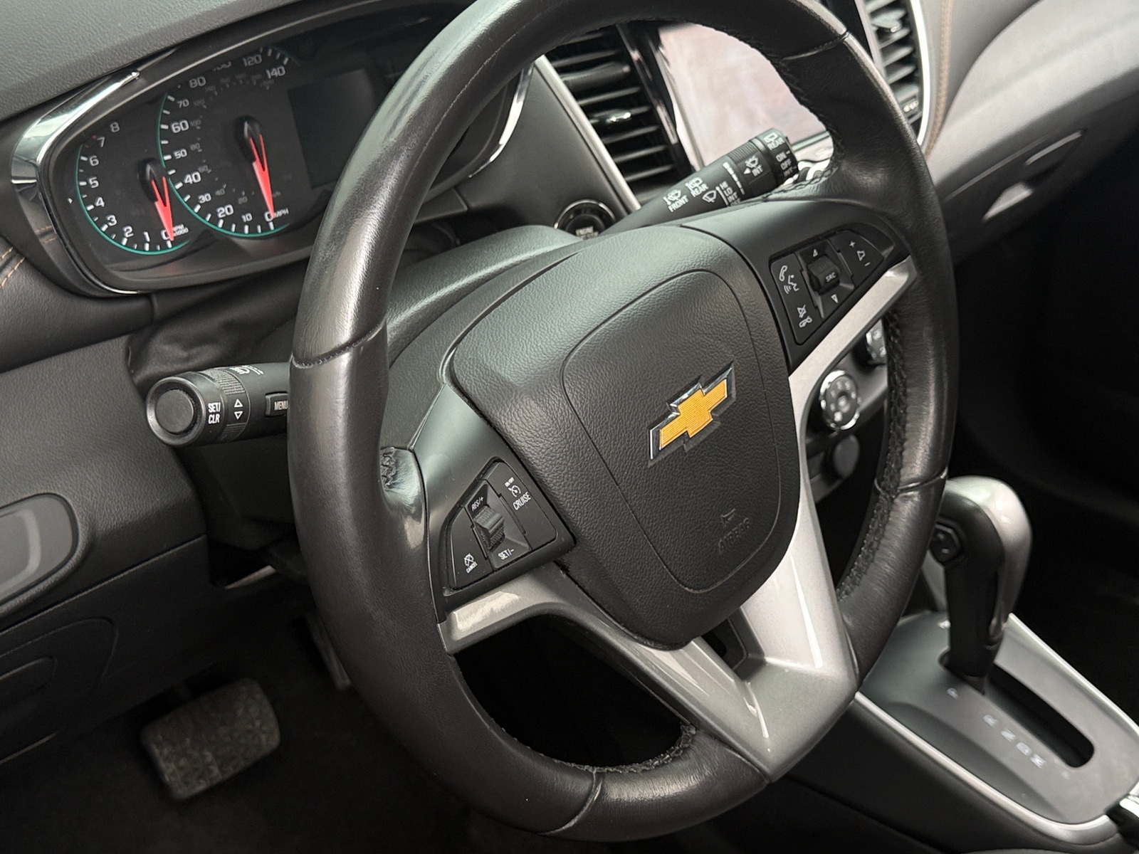 Thumbnail: 2022 Chevrolet Trax - 5