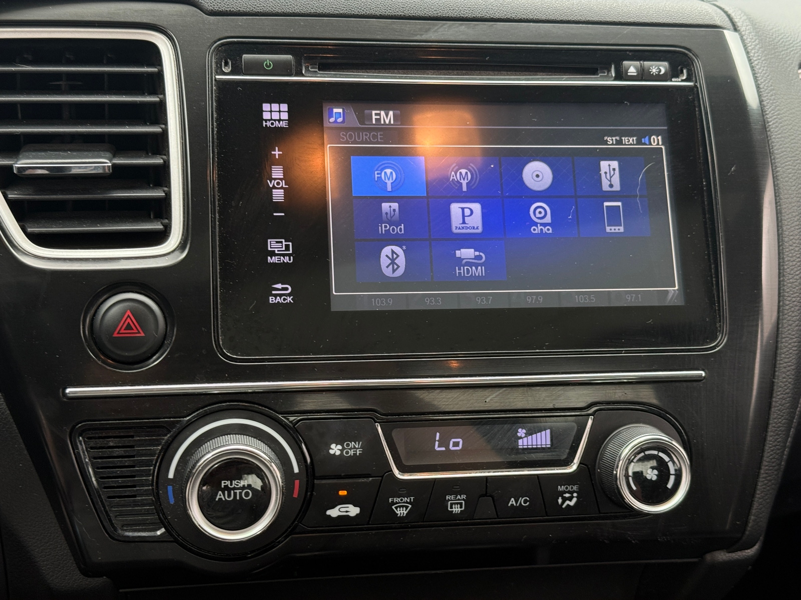 Thumbnail: 2015 Honda Civic - 4