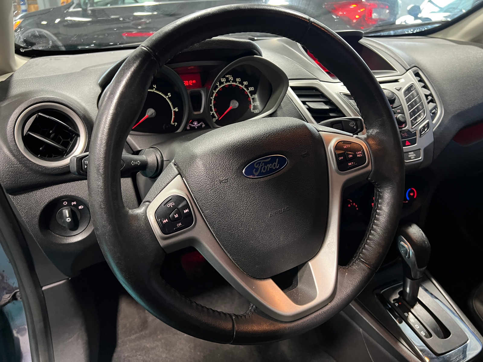 Thumbnail: 2012 Ford Fiesta - 5