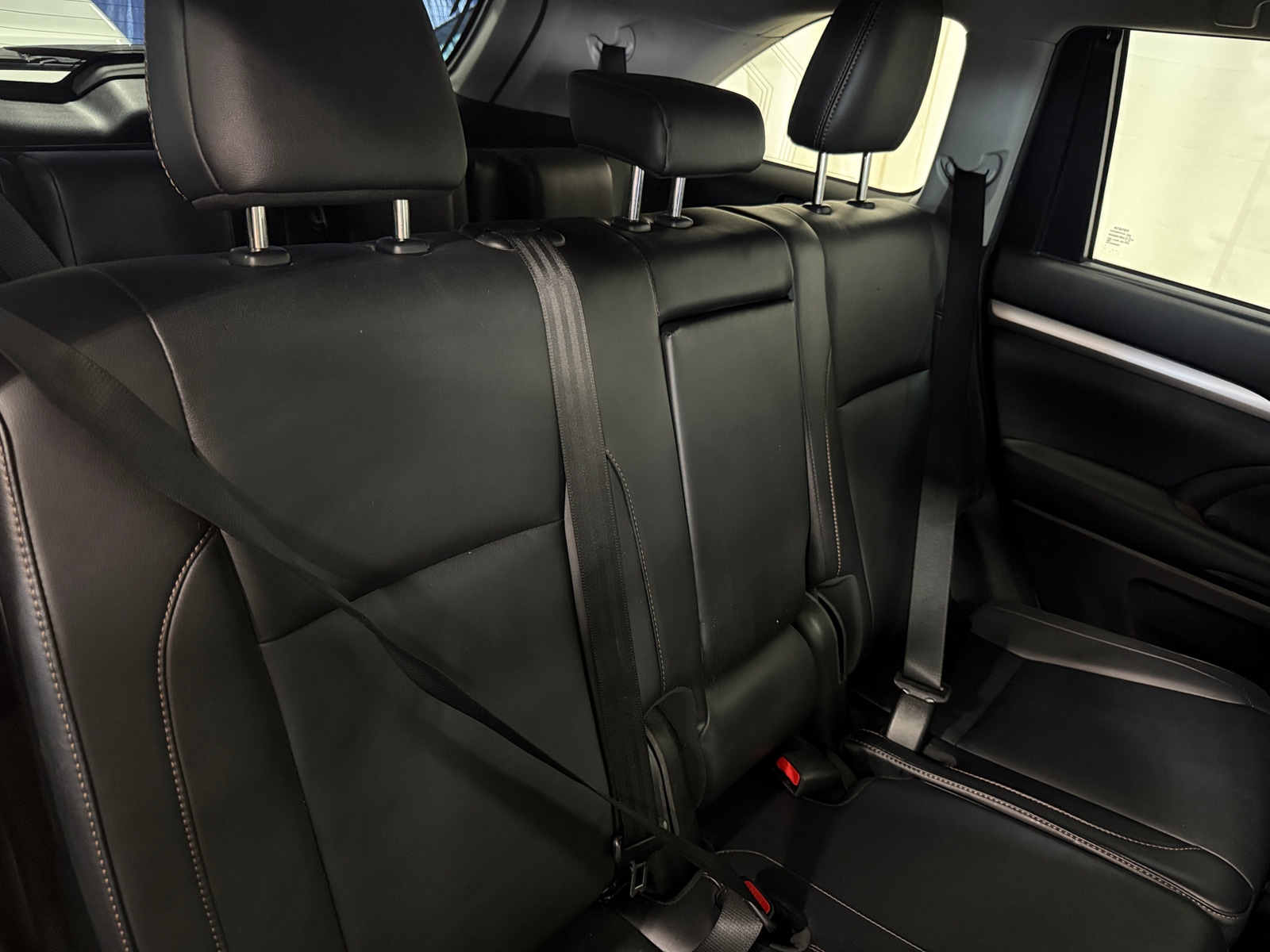 Thumbnail: 2019 Toyota Highlander - 5