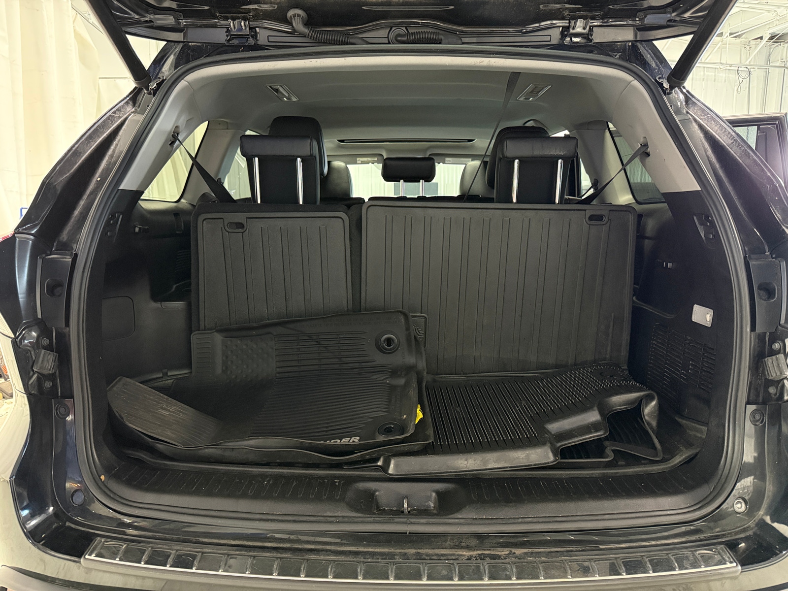 Thumbnail: 2019 Toyota Highlander - 6