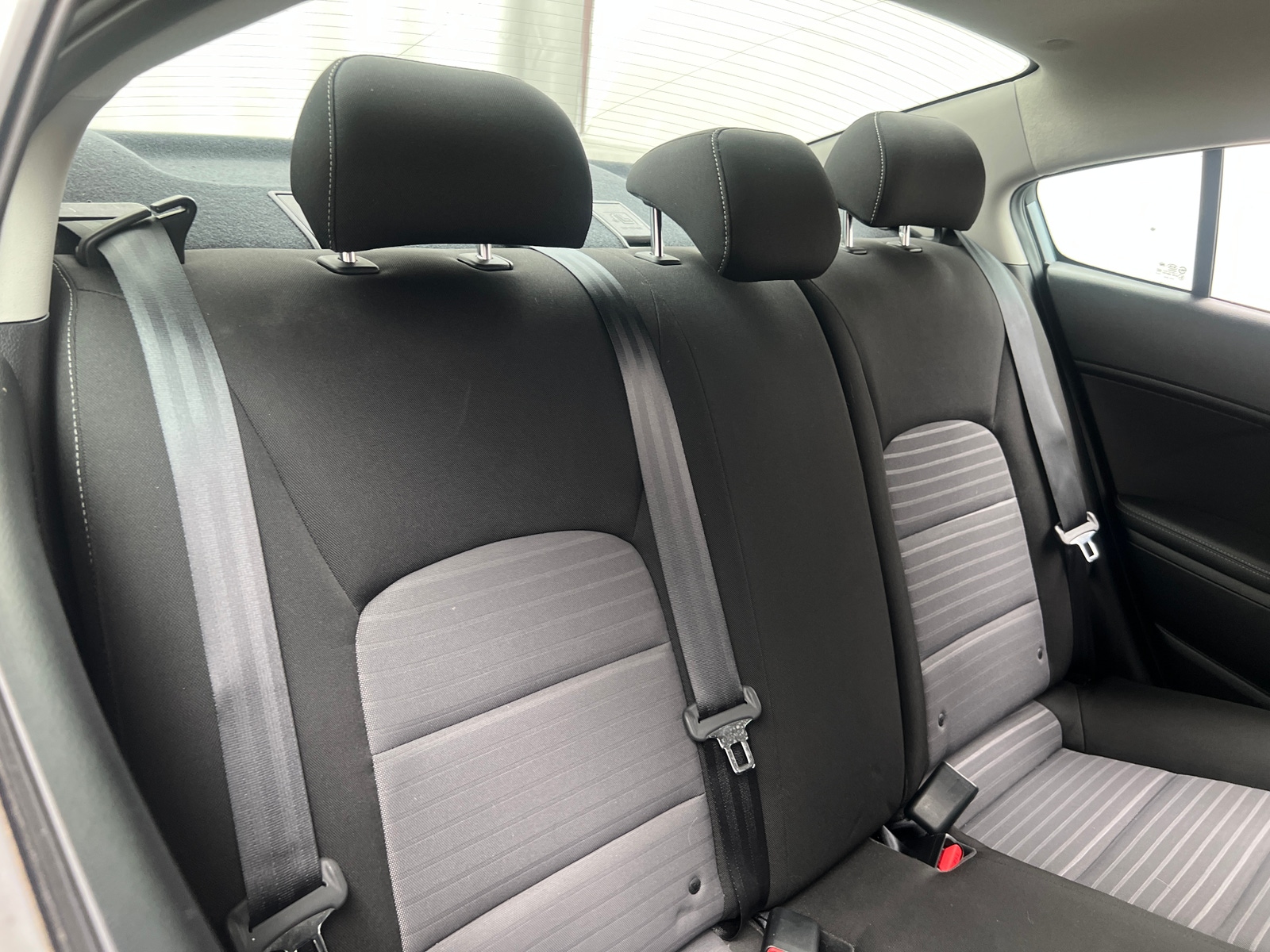Thumbnail: 2017 Kia Forte - 6