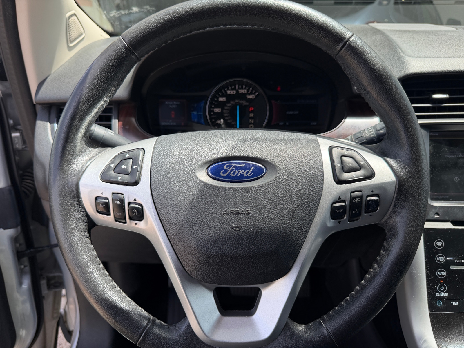 Thumbnail: 2014 Ford Edge - 4