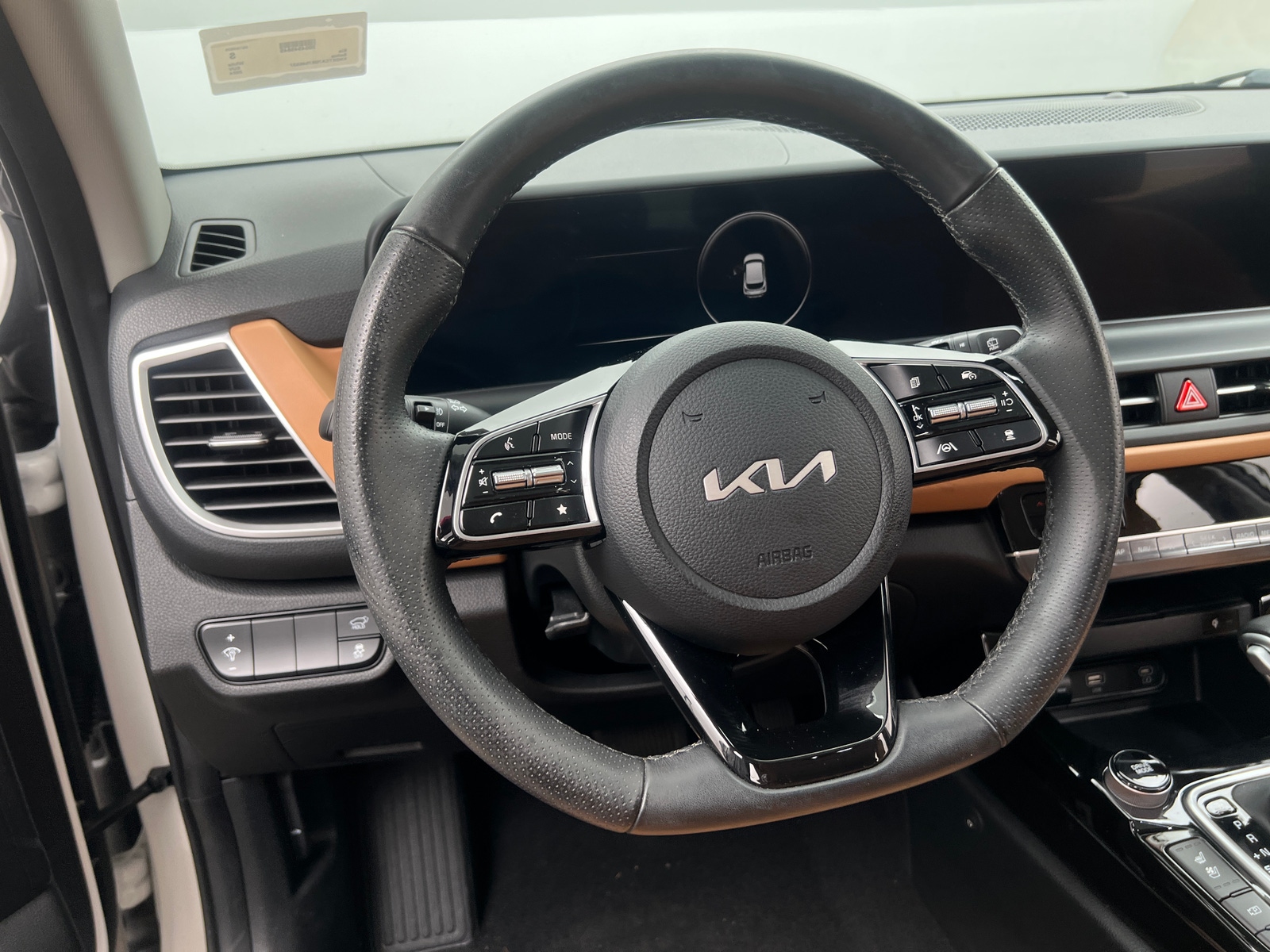 Thumbnail: 2024 Kia Seltos - 4