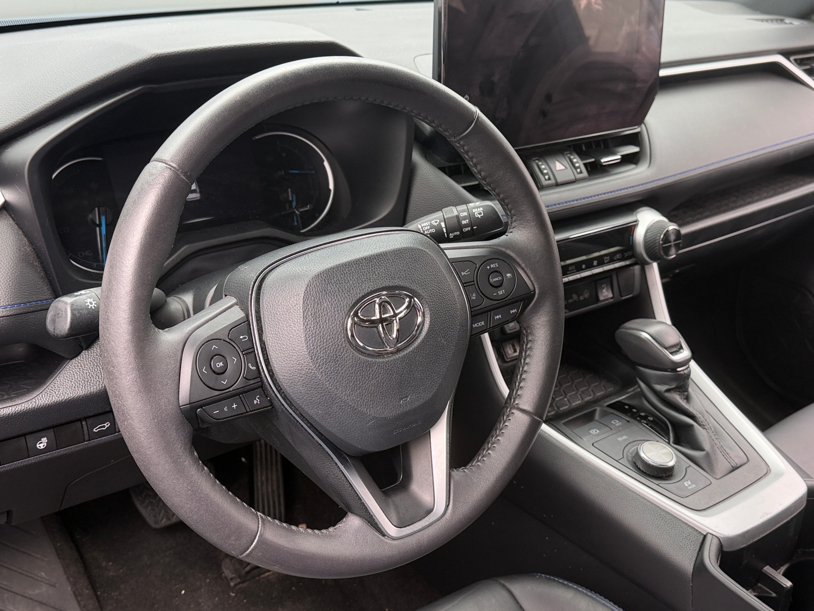 Thumbnail: 2023 Toyota RAV4 - 4