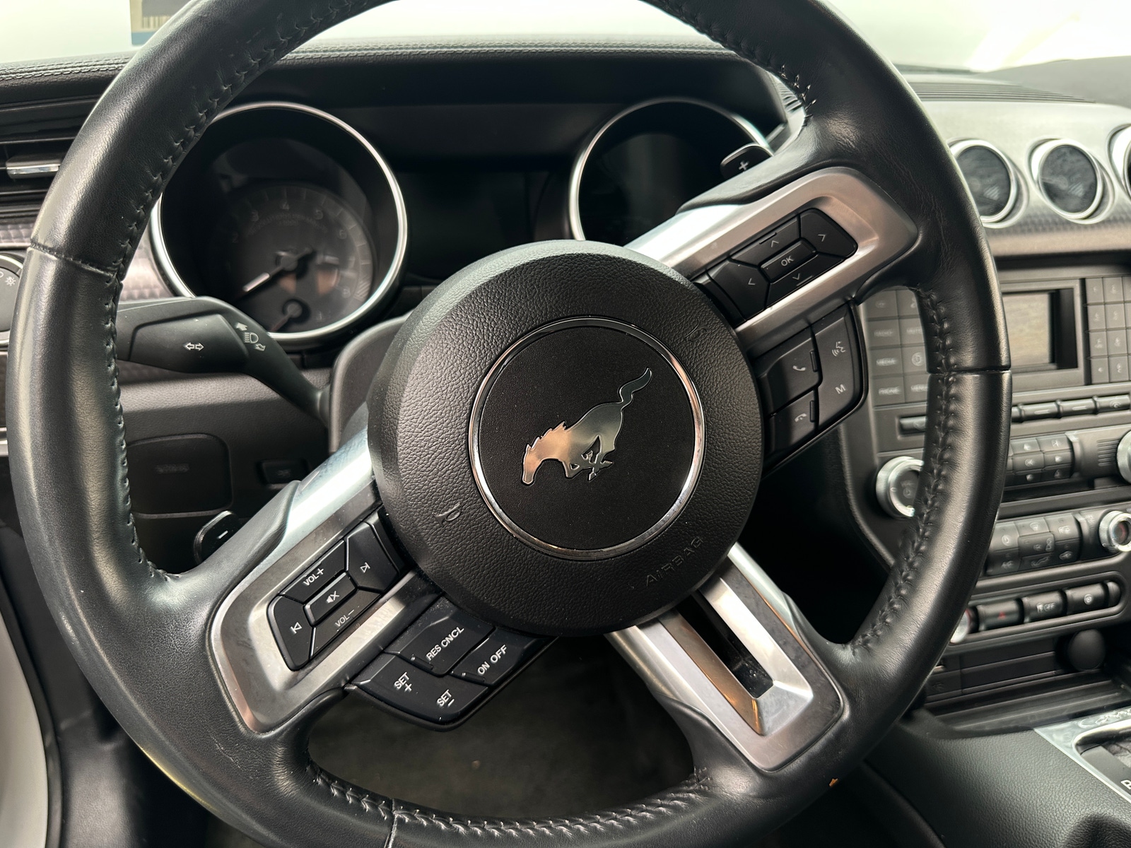 Thumbnail: 2018 Ford Mustang - 4