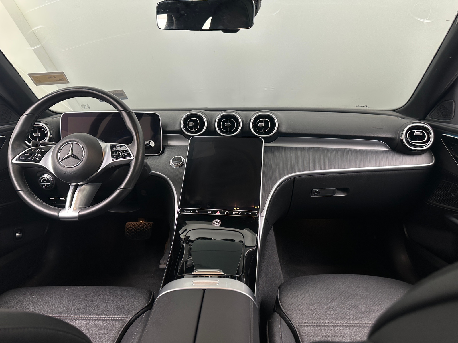 Thumbnail: 2025 Mercedes-Benz C-Class - 2