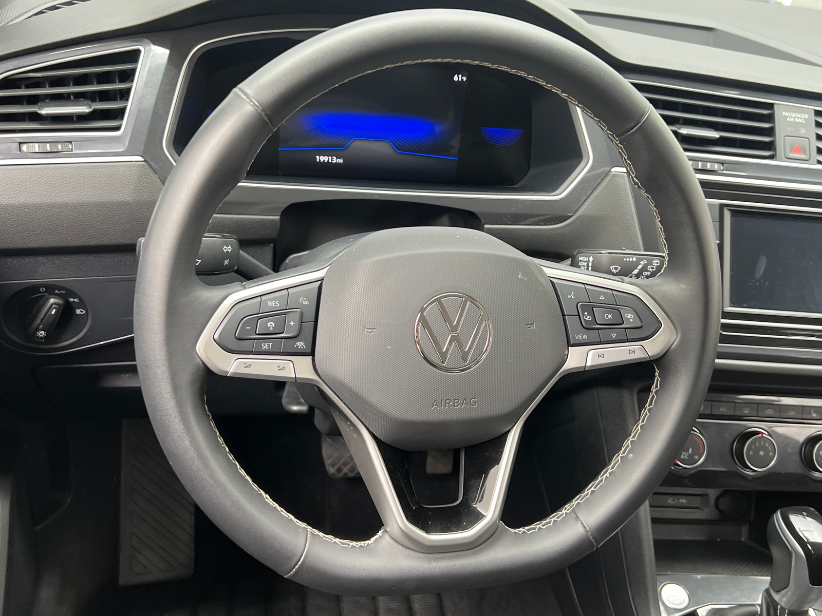 Thumbnail: 2024 Volkswagen Tiguan - 5