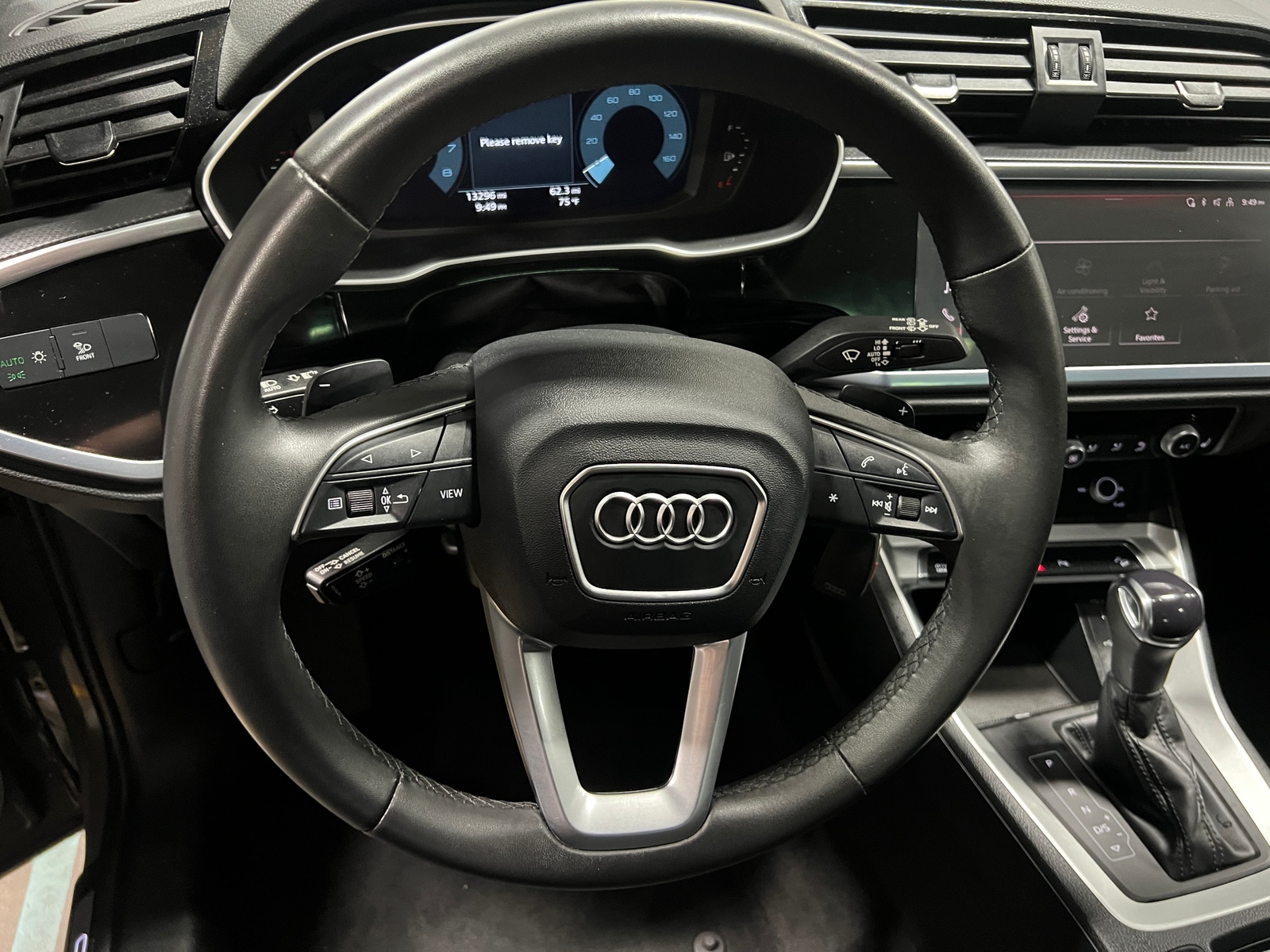 Thumbnail: 2025 Audi Q3 - 4