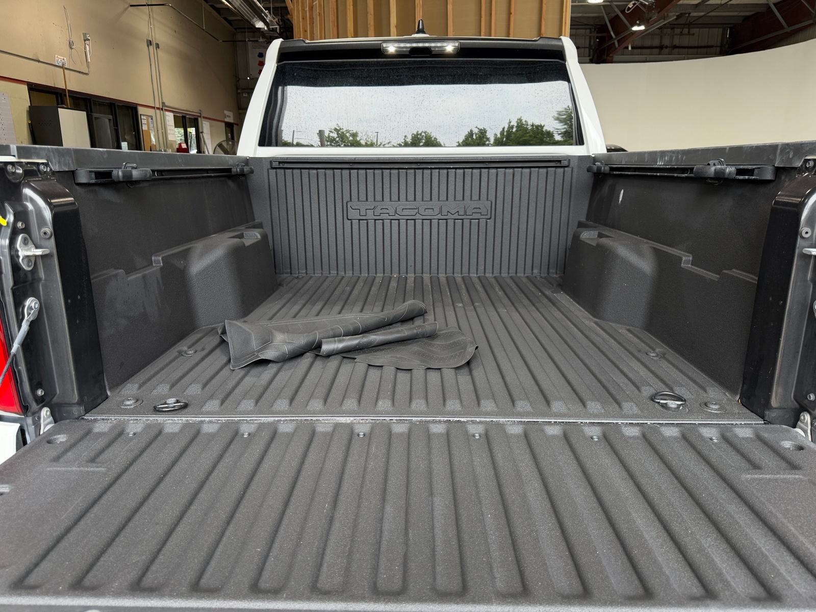 Thumbnail: 2024 Toyota Tacoma - 7