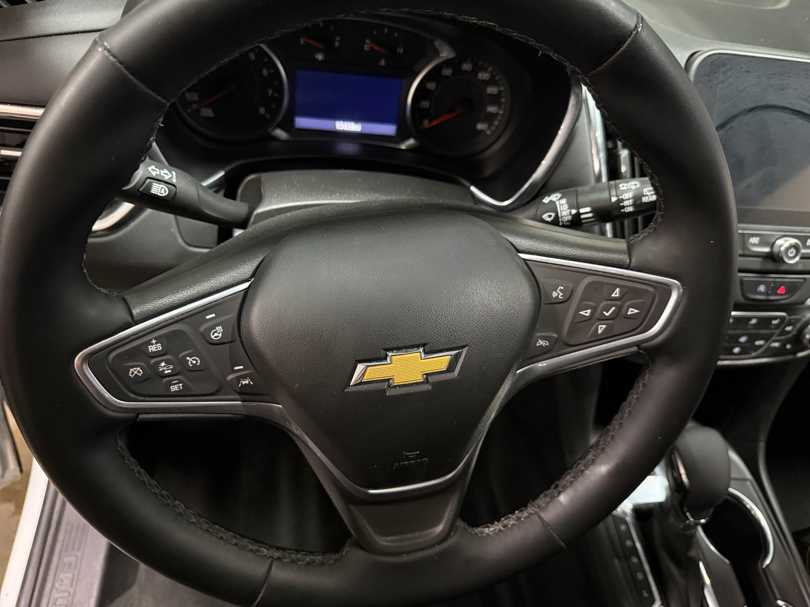 Thumbnail: 2023 Chevrolet Equinox - 5