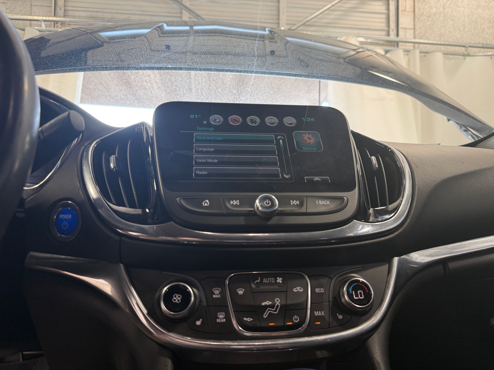 Thumbnail: 2016 Chevrolet Volt - 3