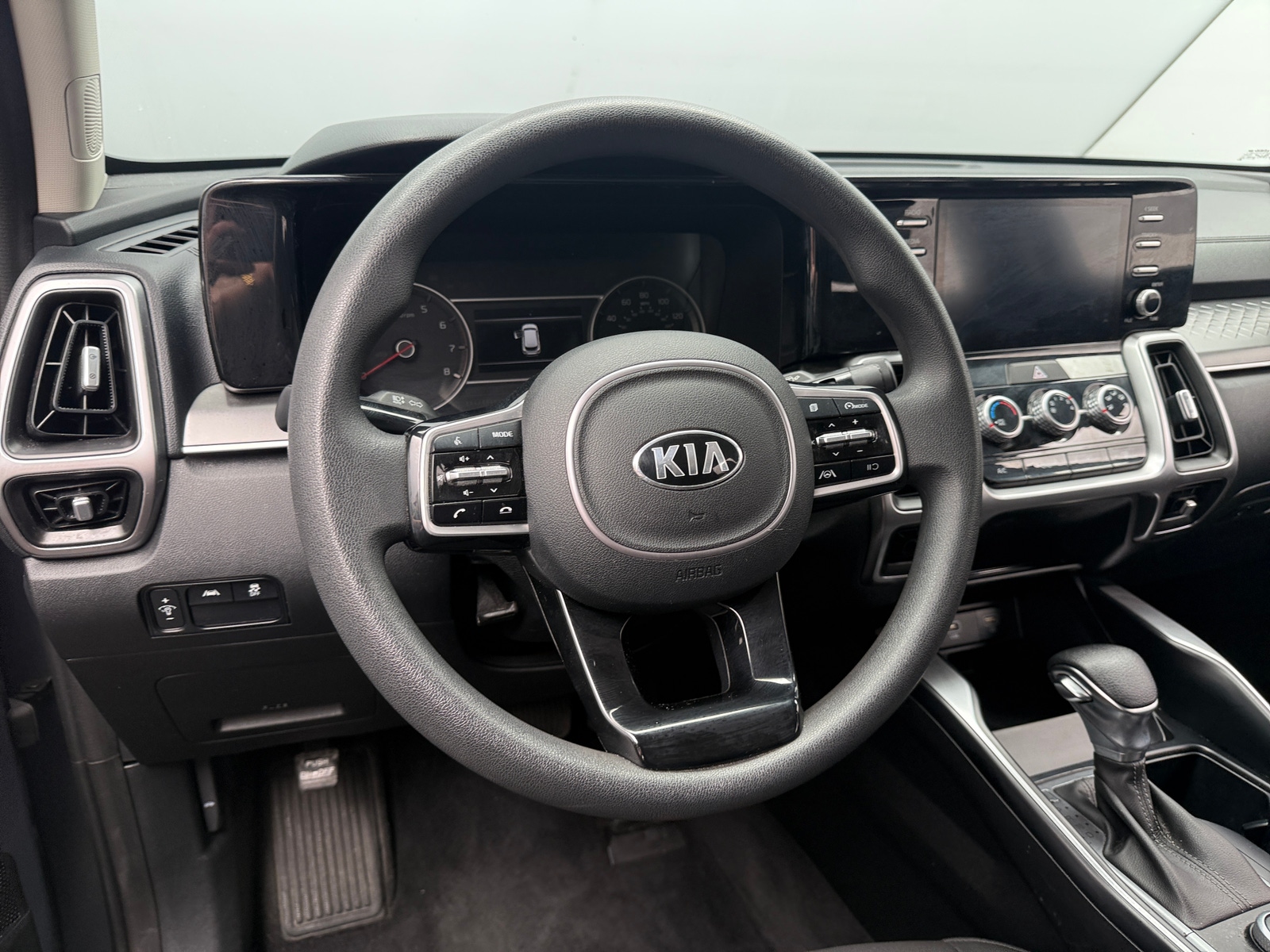 Thumbnail: 2021 Kia Sorento - 5