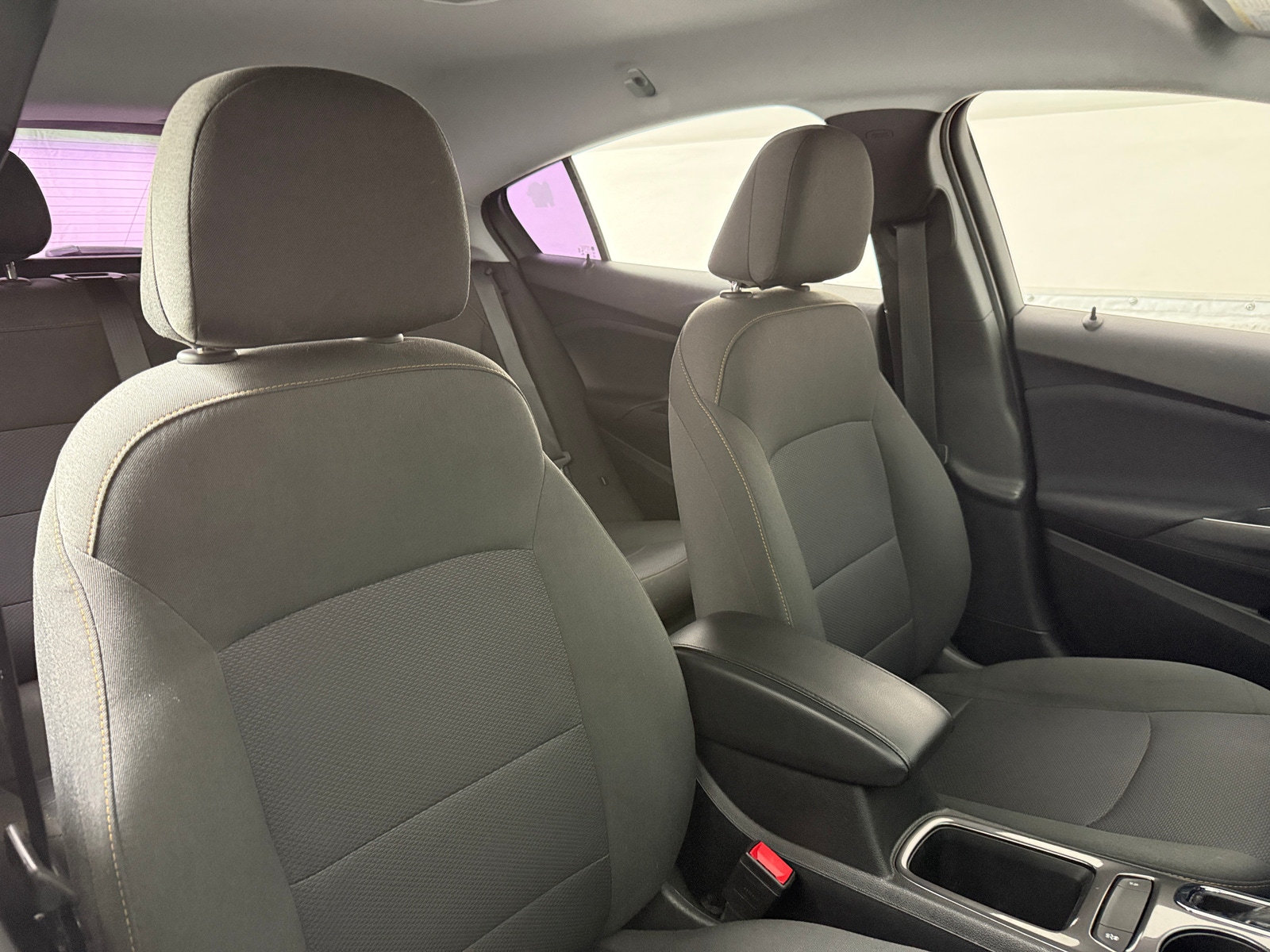 Thumbnail: 2019 Chevrolet Cruze - 2