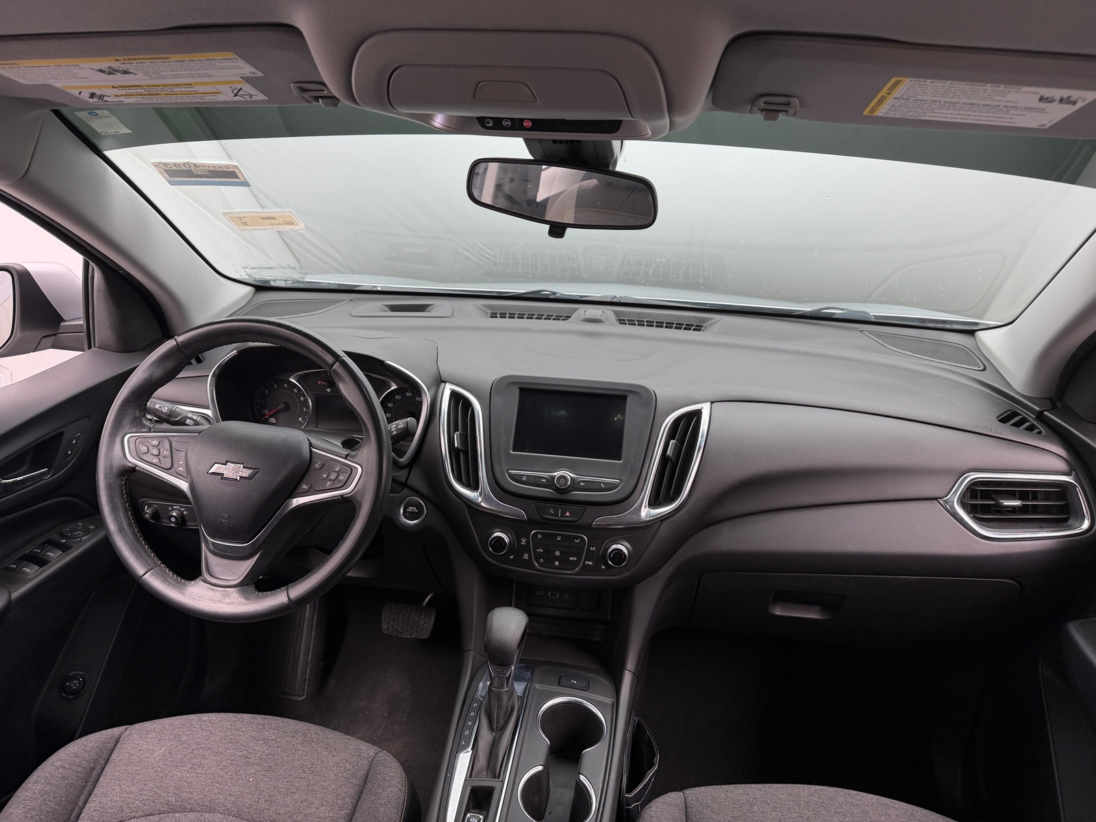 Thumbnail: 2022 Chevrolet Equinox - 3